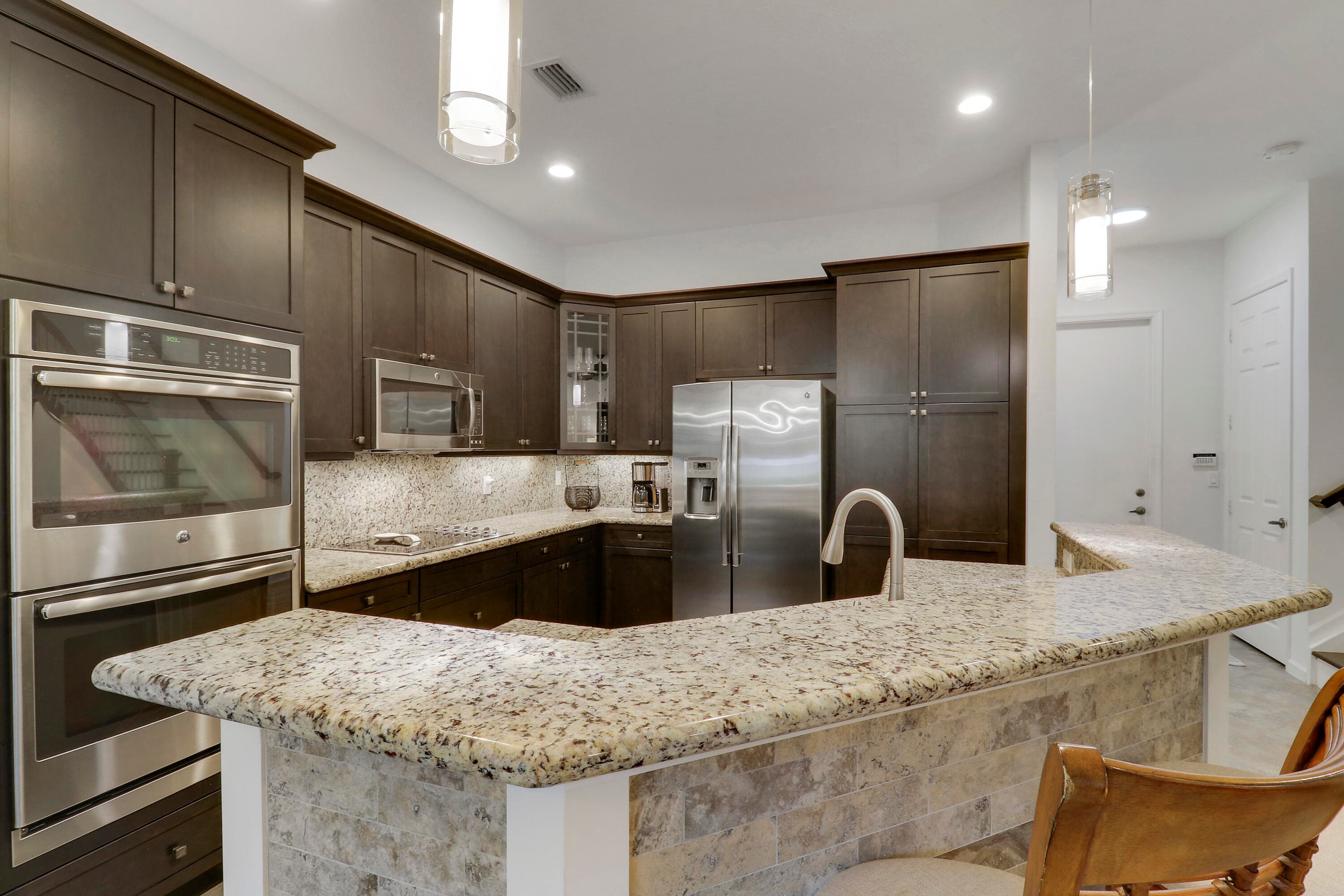 5242 Cambridge Court, Palm Beach Gardens, FL 33418 — photo 13 of 39