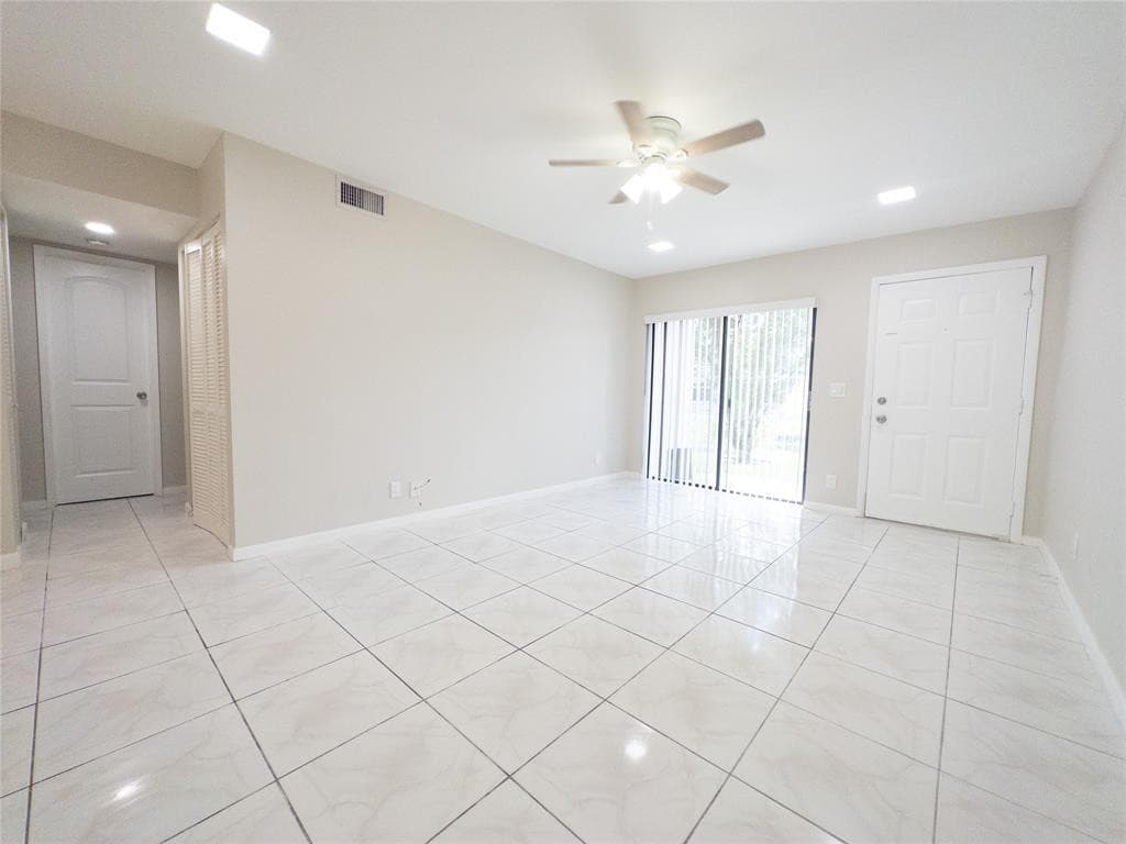 3256 NW 104th Avenue 115c, Coral Springs, FL 33065 — photo 7 of 16