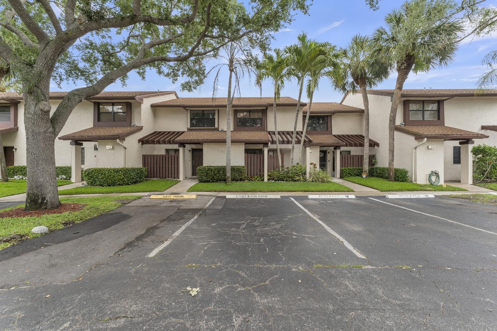 4314 Carambola Circle N, Coconut Creek, FL 33066 — photo 3 of 48