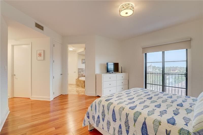 2409 N Ocean Boulevard 427, Fort Lauderdale, FL 33305 — photo 15 of 26