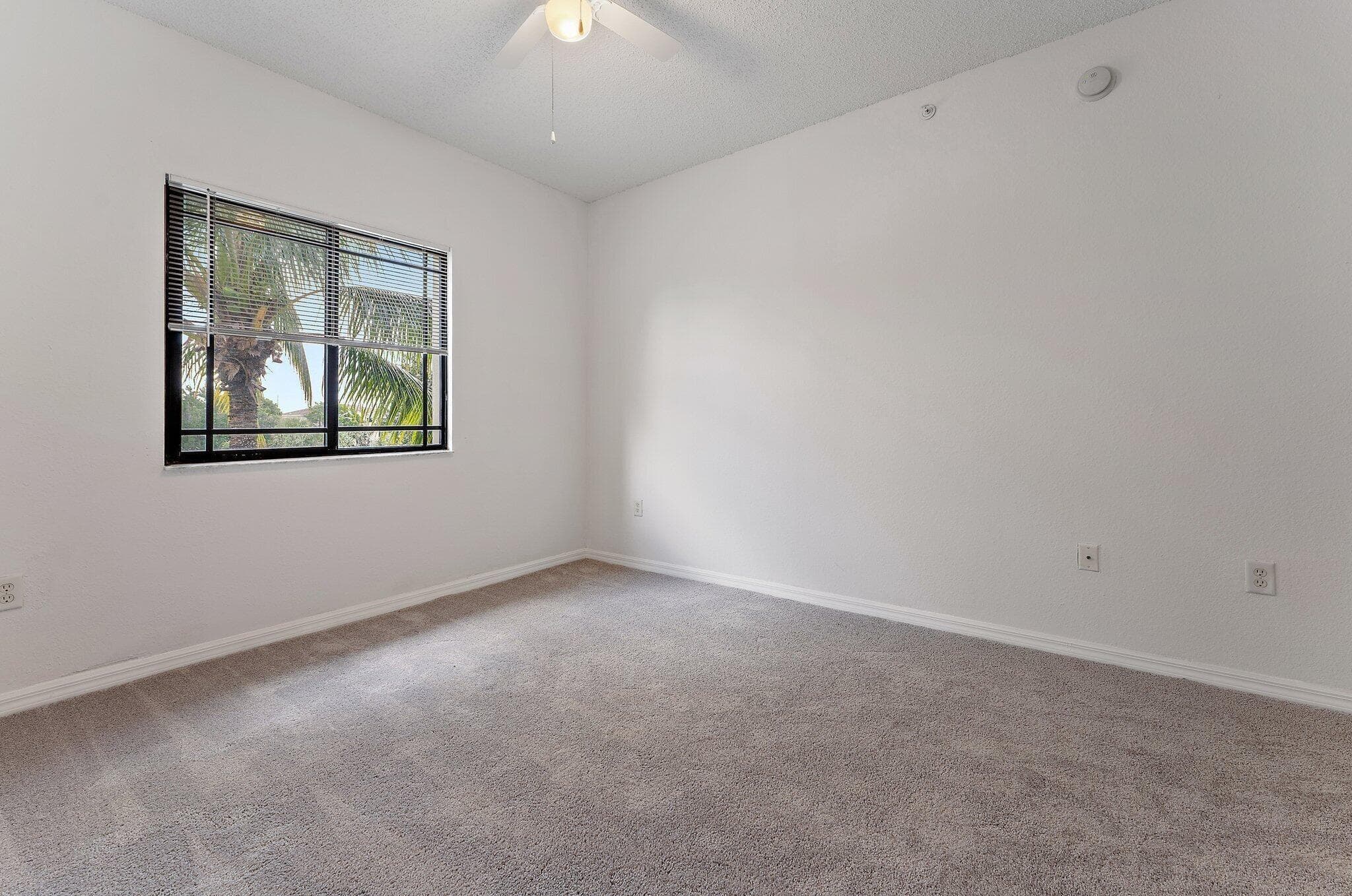 2727 Anzio Court 301, Palm Beach Gardens, FL 33410 — photo 11 of 29