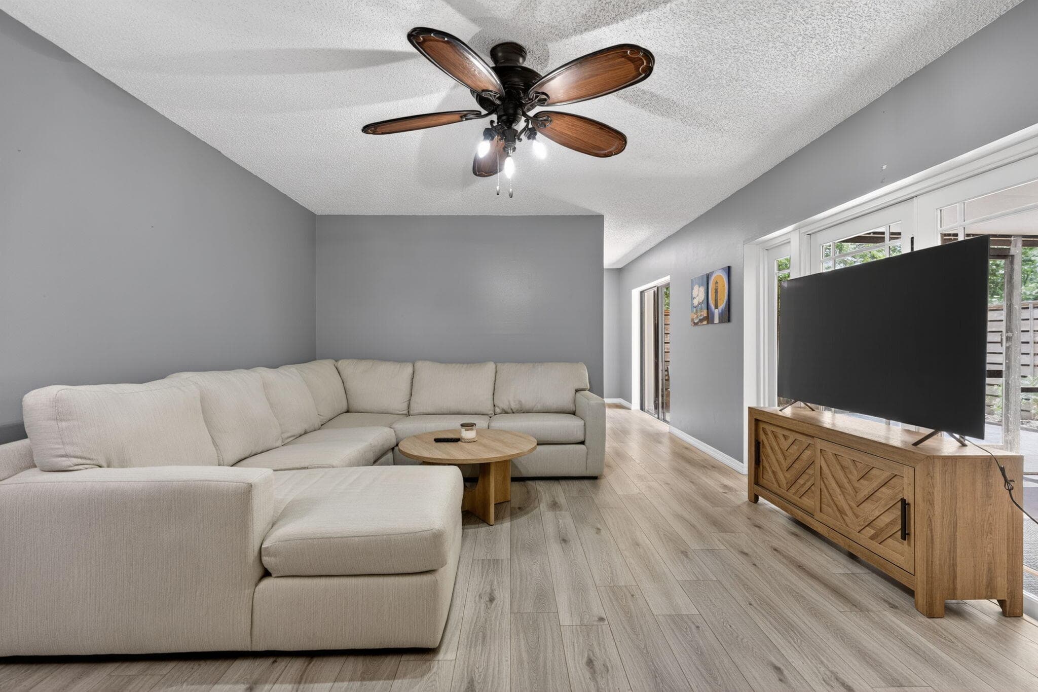 527 5th Terrace, Palm Beach Gardens, FL 33418 — photo 14 of 40