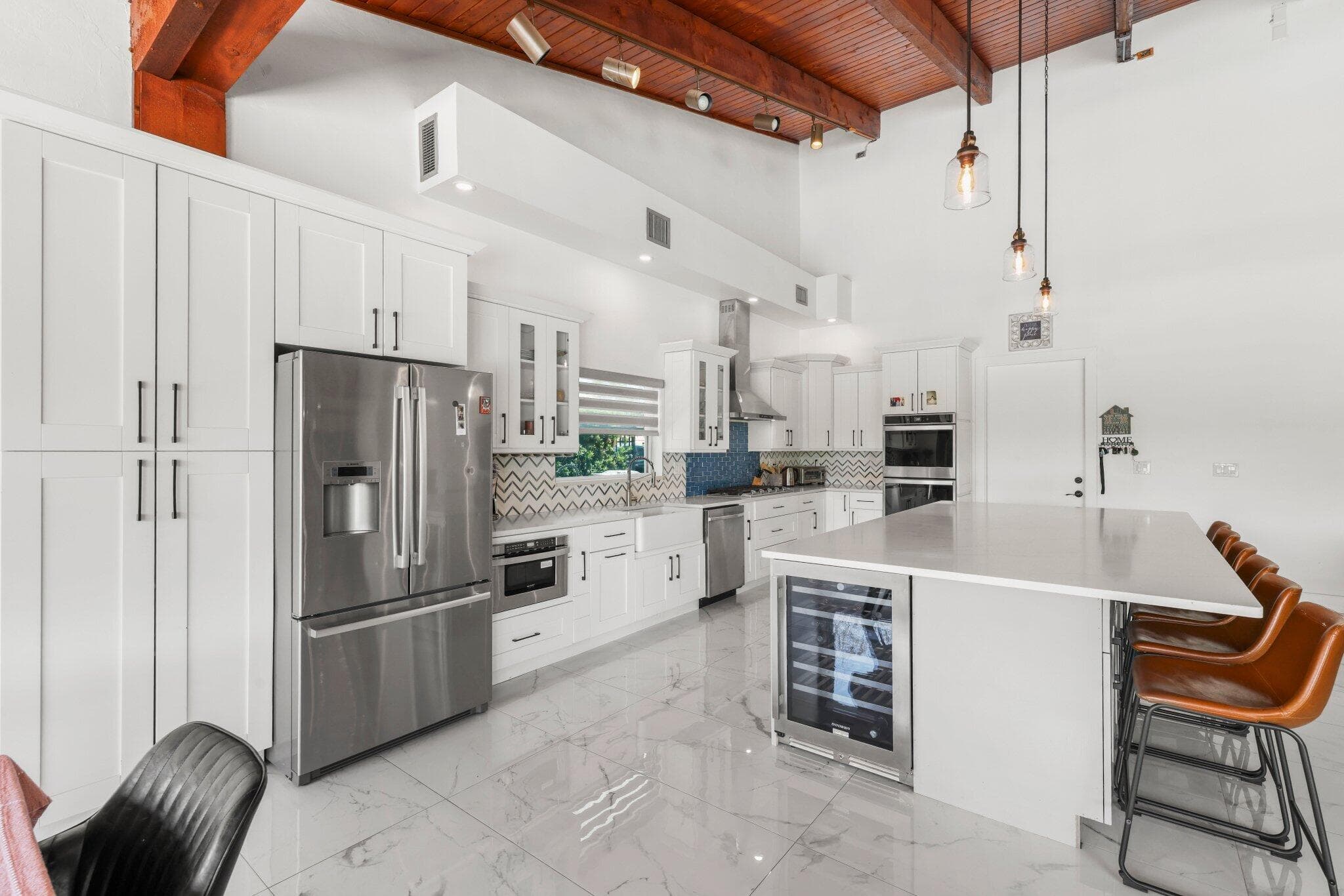 6031 NW 4th Avenue, Boca Raton, FL 33487 — photo 14 of 69