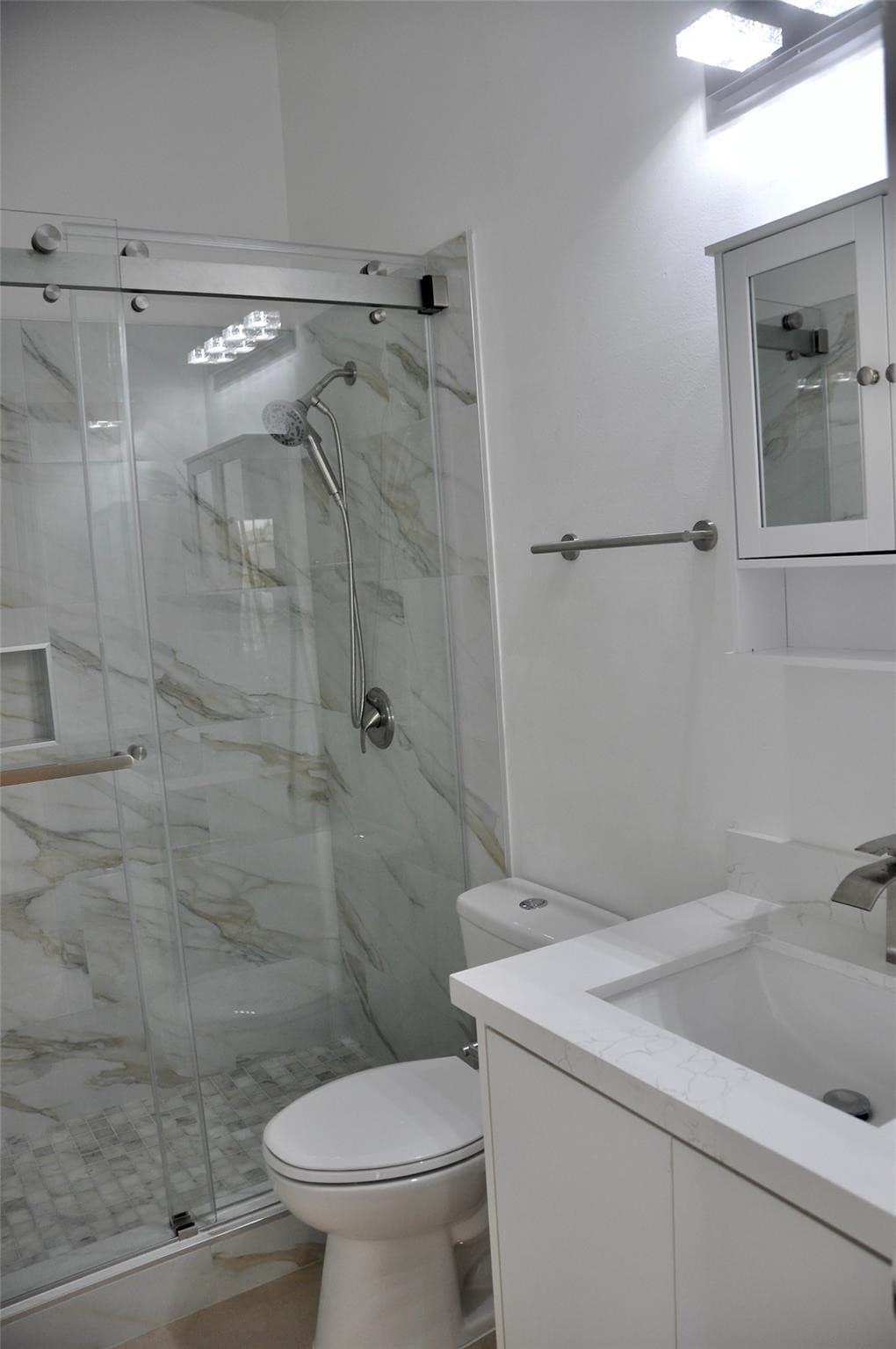 19496 S Whitewater Avenue, Weston, FL 33332 — photo 15 of 33