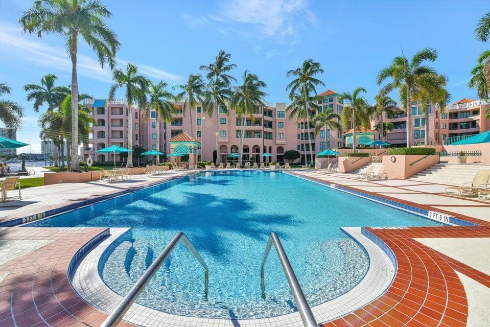 100 SE 5th Avenue 107, Boca Raton, FL 33432 — photo 34 of 67