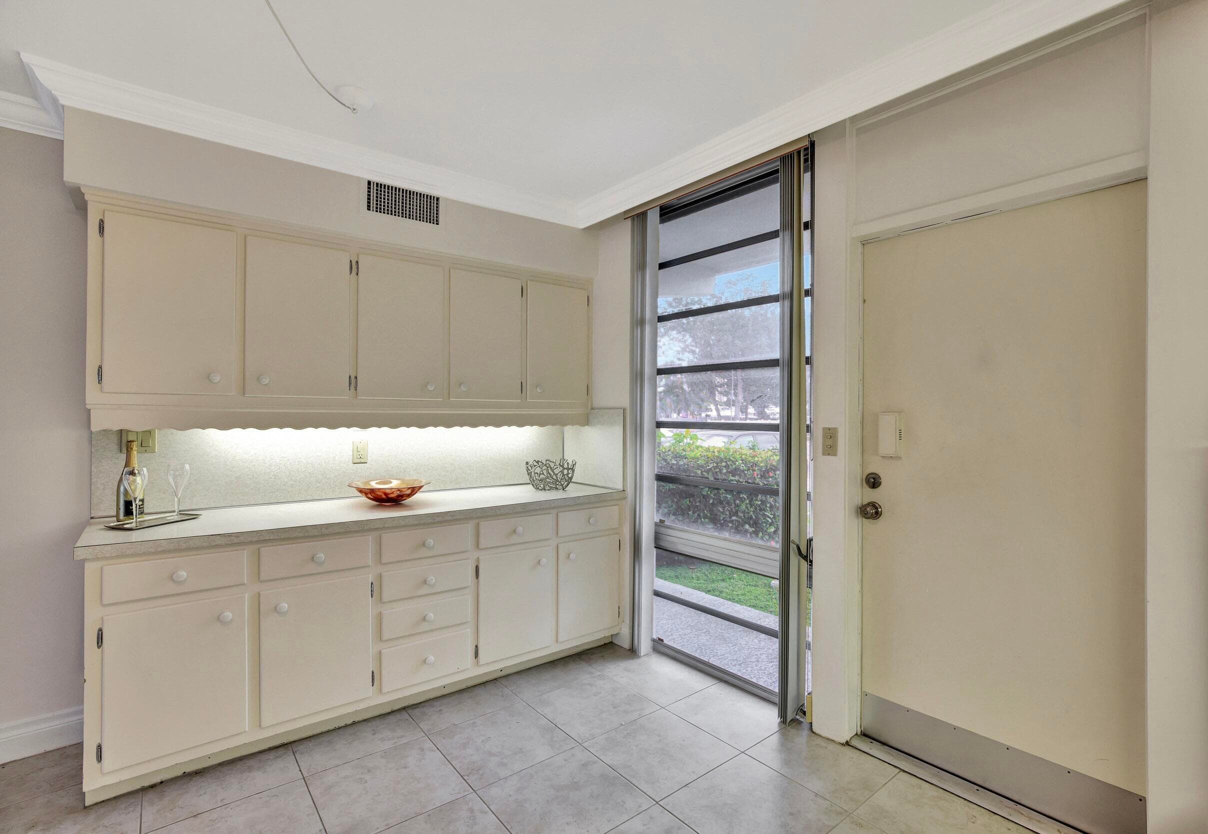 2727 Yacht Club Boulevard 2a, Fort Lauderdale, FL 33304 — photo 43 of 69