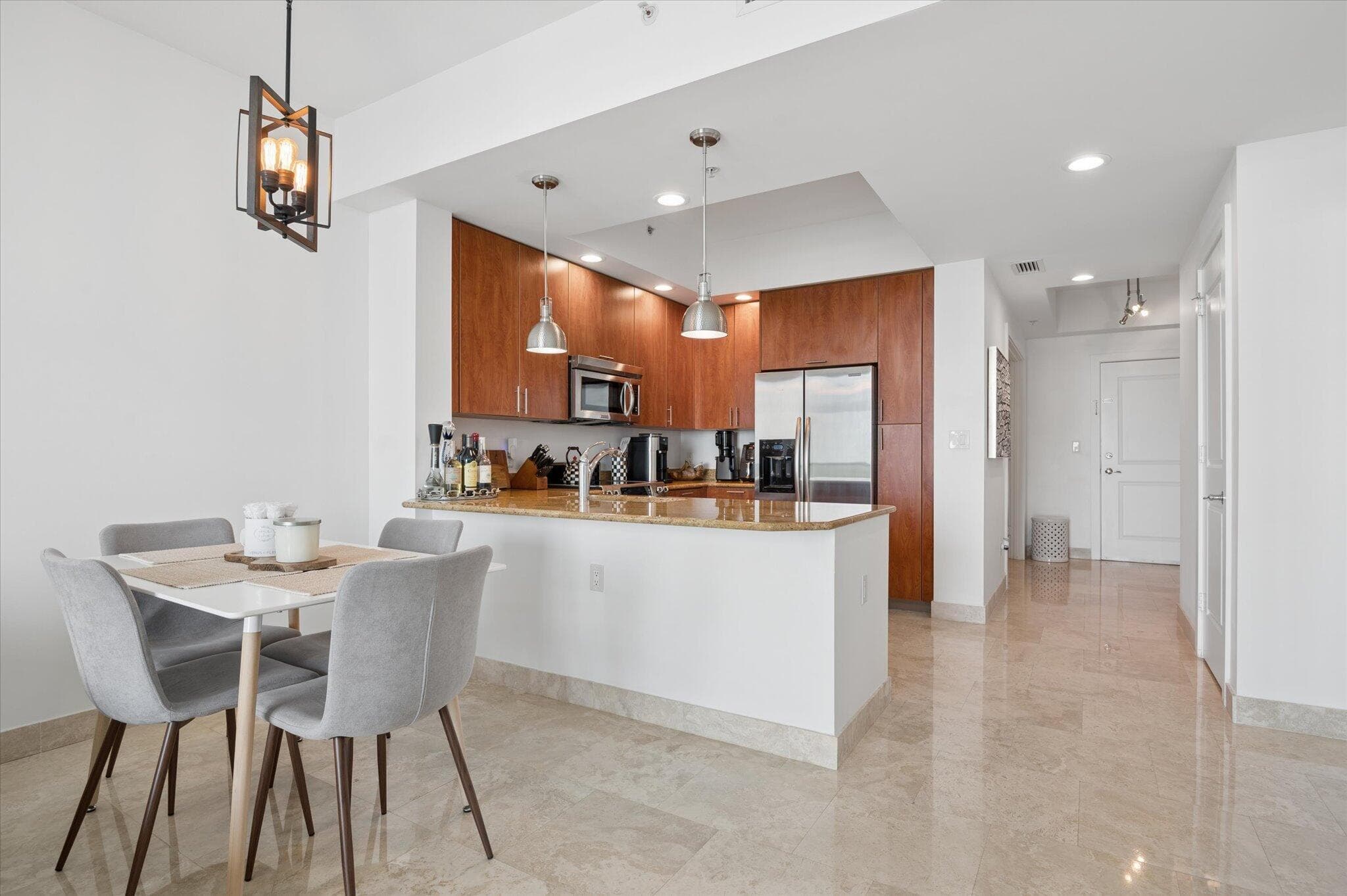 315 NE 3rd Avenue 2108, Fort Lauderdale, FL 33301 — photo 4 of 23