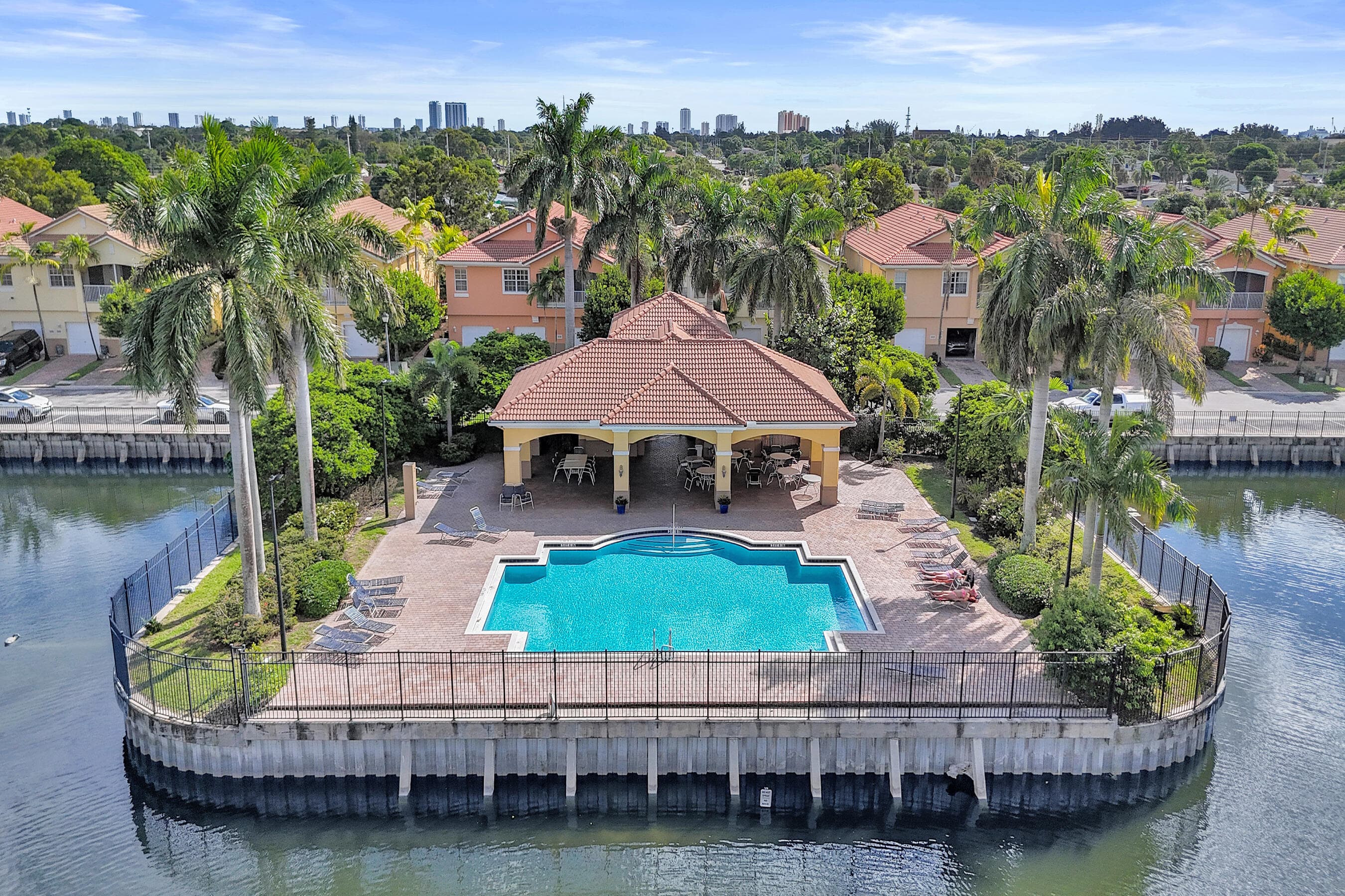 1825 Sonrisa Street 1825, Riviera Beach, FL 33404 — photo 26 of 32