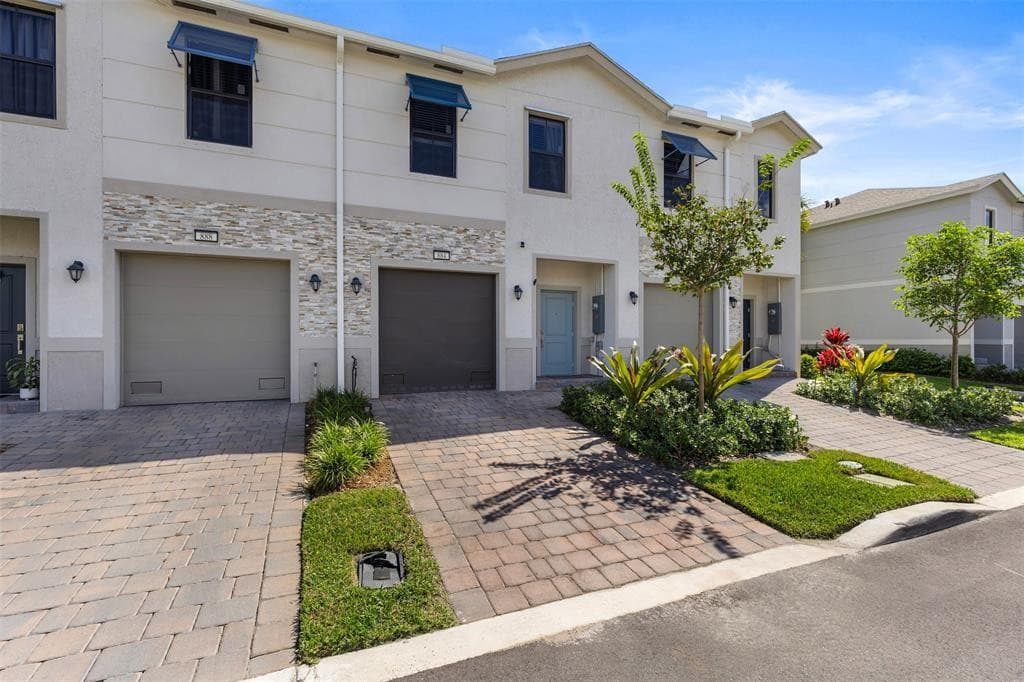884 NW 3rd Terrace, Pompano Beach, FL 33060 — photo 28 of 34