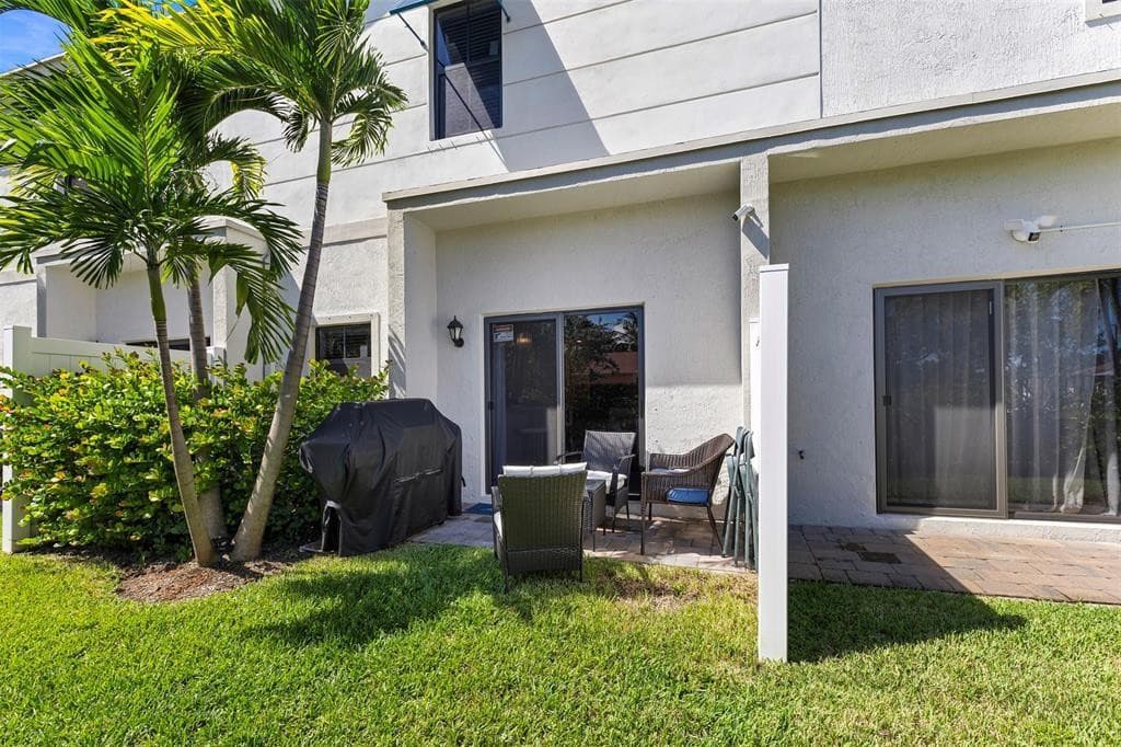 884 NW 3rd Terrace, Pompano Beach, FL 33060 — photo 32 of 34