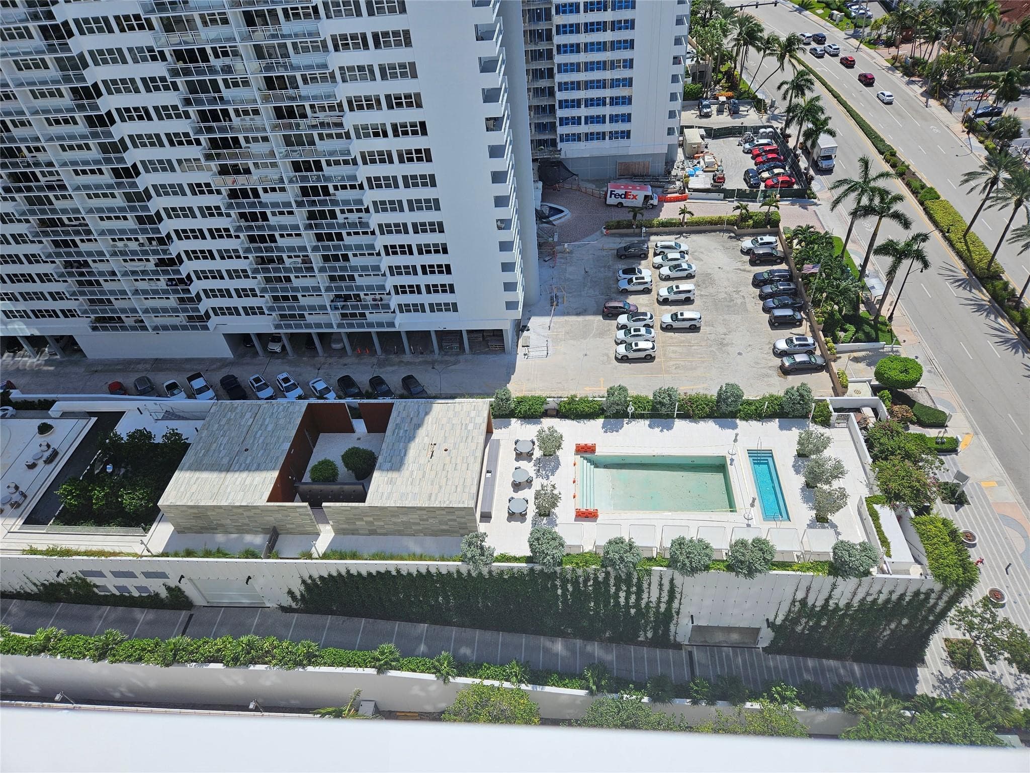 1980 S Ocean Drive 21l, Hallandale Beach, FL 33009 — photo 3 of 11