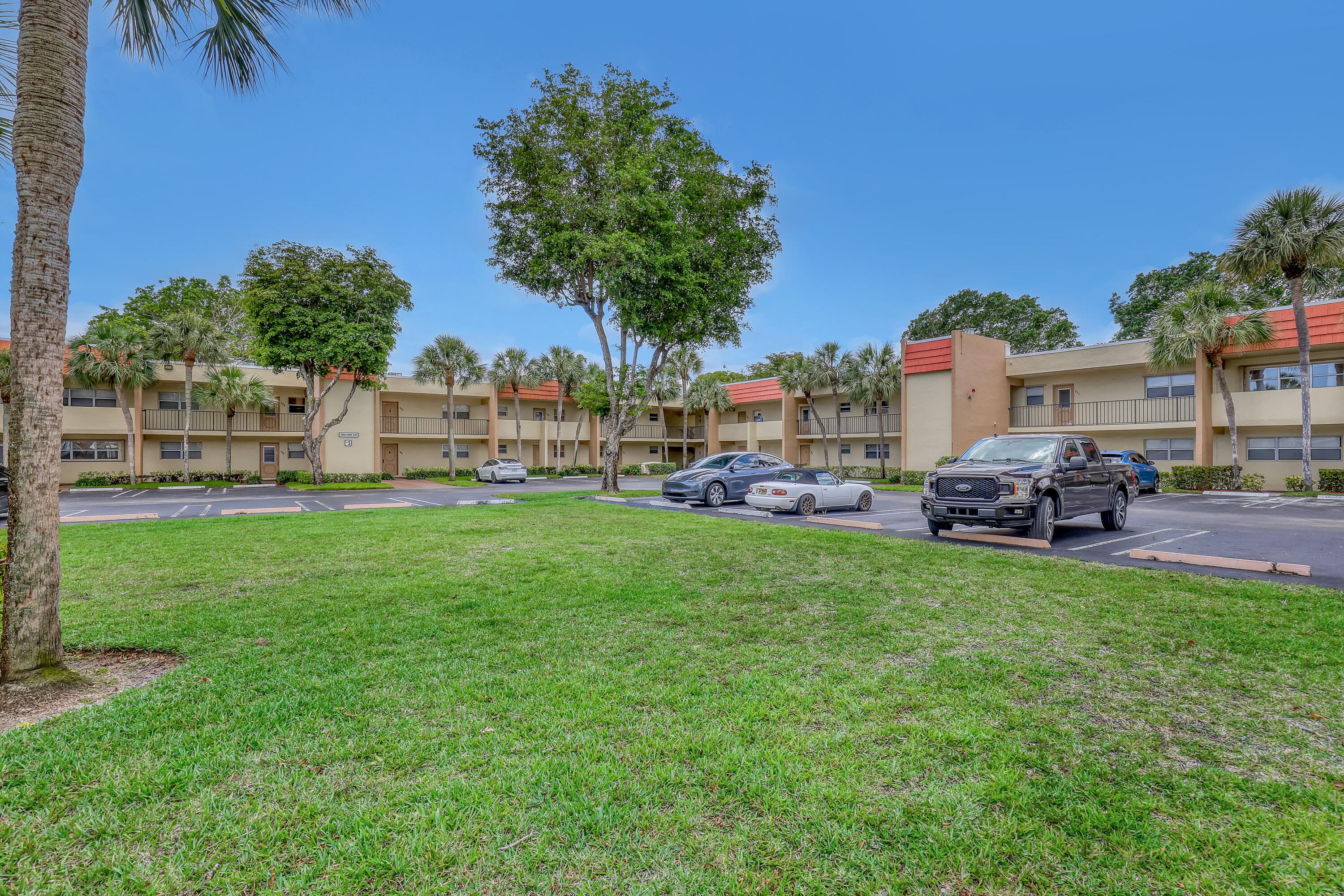 2800 Fiore Way 108, Delray Beach, FL 33445 — photo 7 of 41