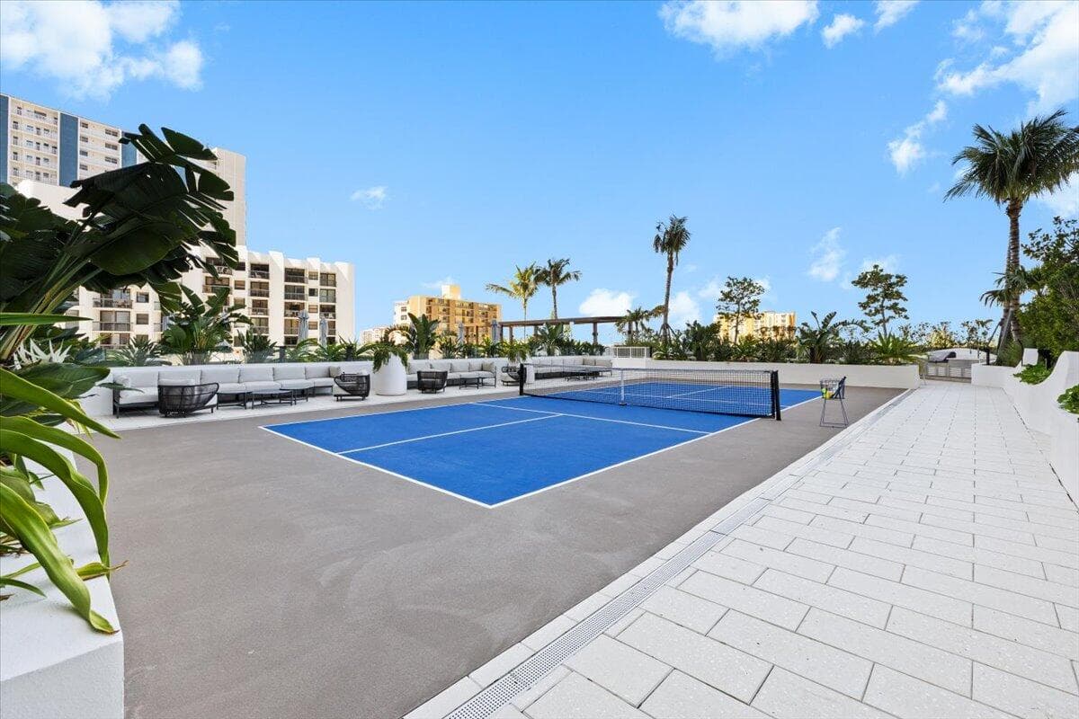 900 N Ocean Boulevard 305, Pompano Beach, FL 33062 — photo 40 of 49