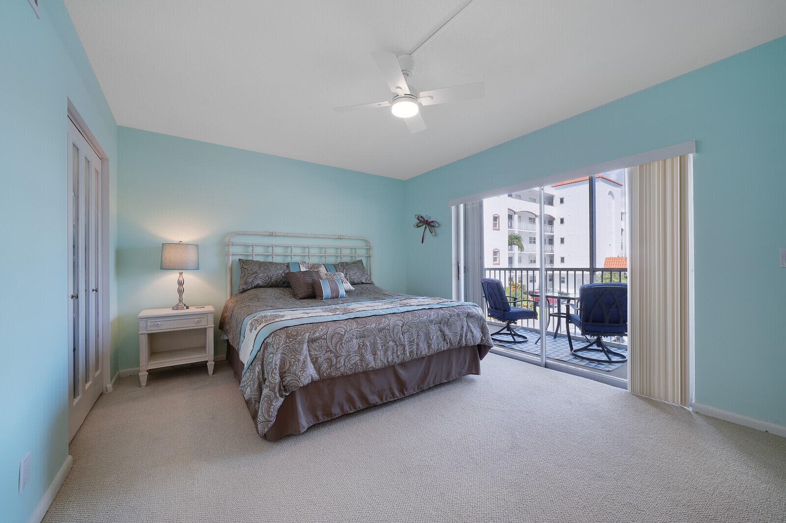 37 Yacht Club Drive Unit 202, North Palm Beach, FL 33408 — photo 13 of 35