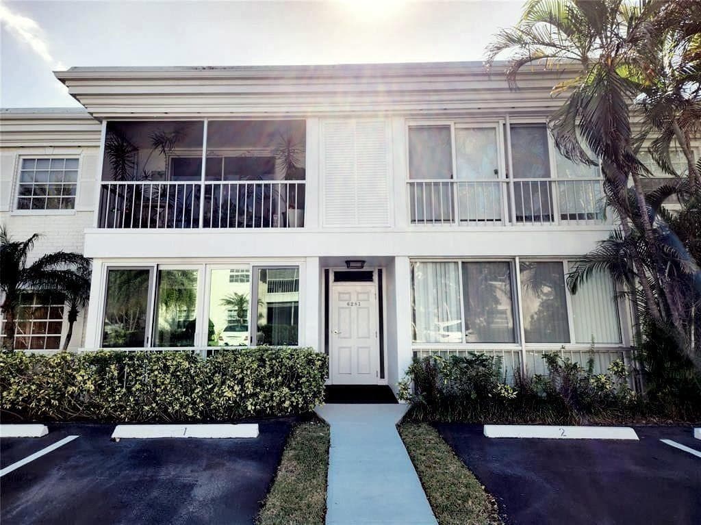 6281 Bay Club Drive 2, Fort Lauderdale, FL 33308 — photo 3 of 38