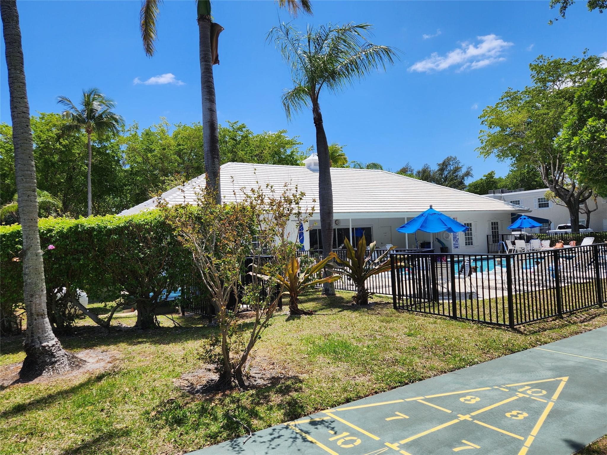 6281 Bay Club Drive 2, Fort Lauderdale, FL 33308 — photo 26 of 38