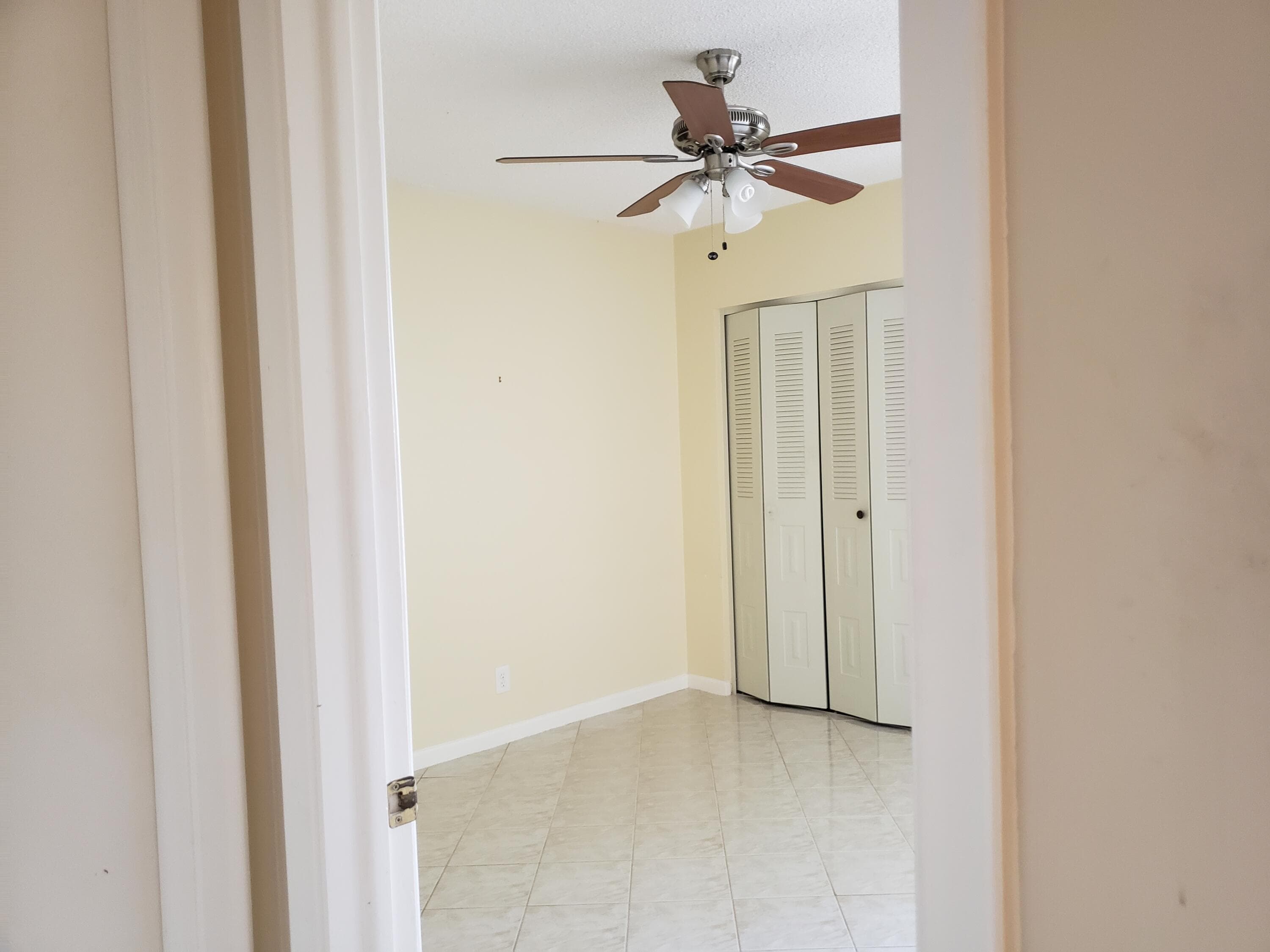 10875 Lake Front Place 10875, Boca Raton, FL 33498 — photo 15 of 18