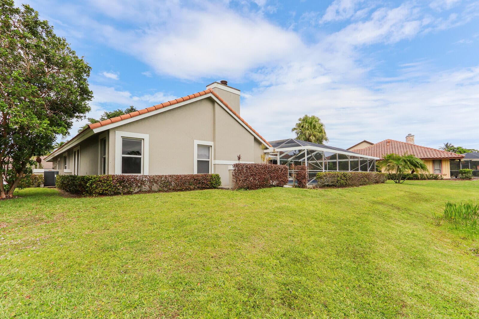 2 Old Fence Road, Palm Beach Gardens, FL 33418 — photo 3 of 53