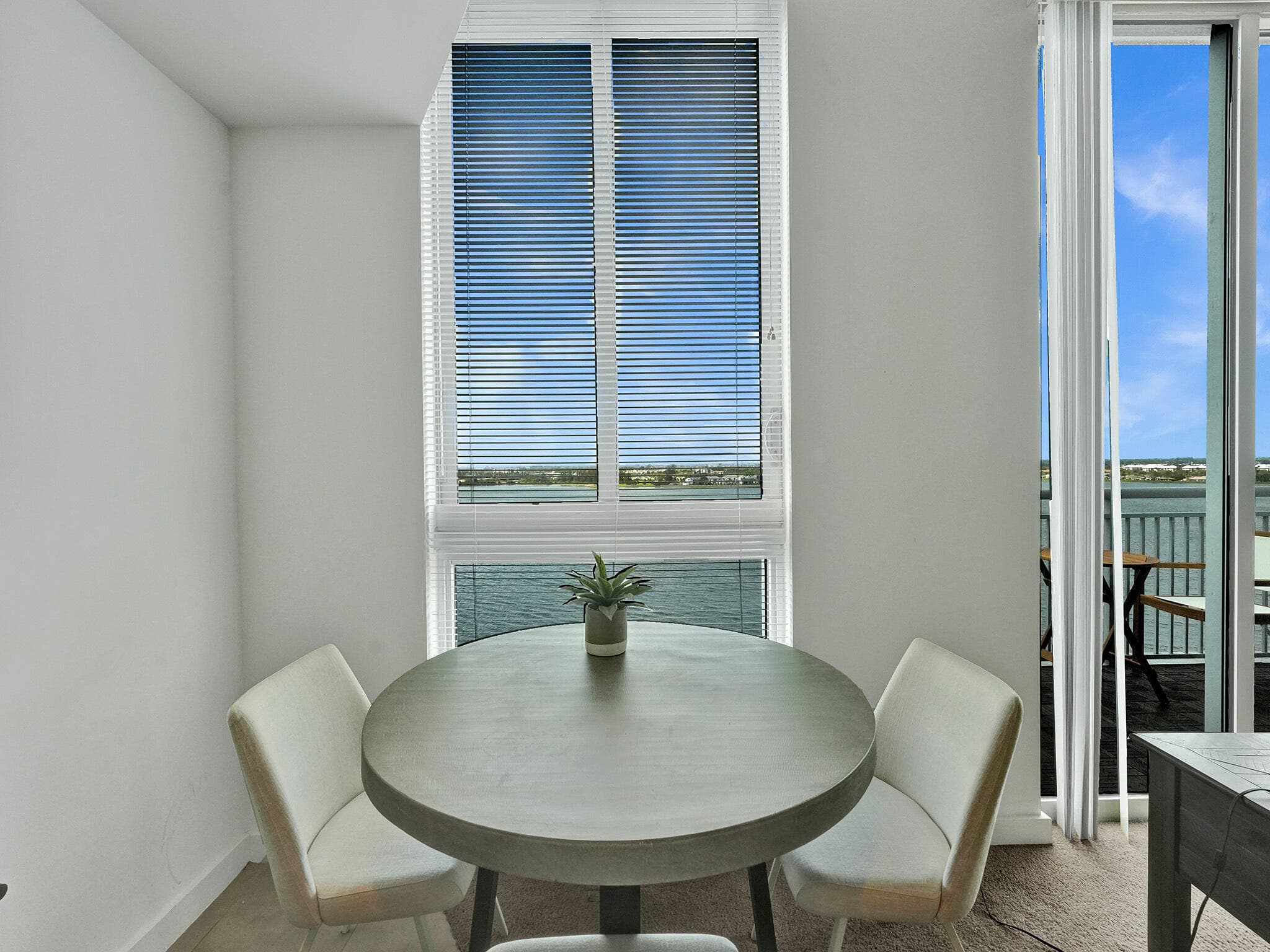 300 S Australian Avenue, West Palm Beach, FL 33401 — photo 14 of 31