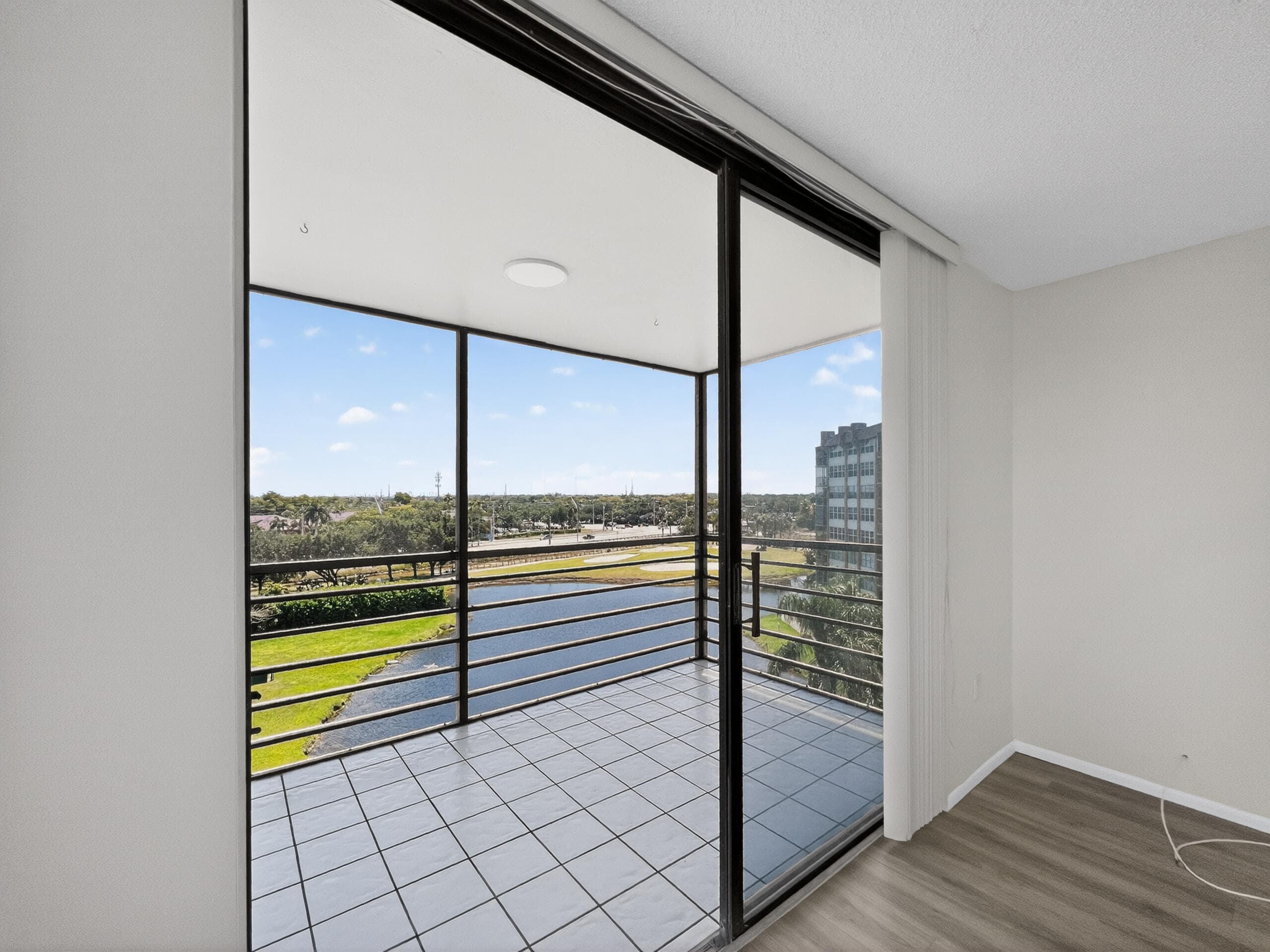 1200 Saint Charles Place 619, Pembroke Pines, FL 33026 — photo 15 of 55