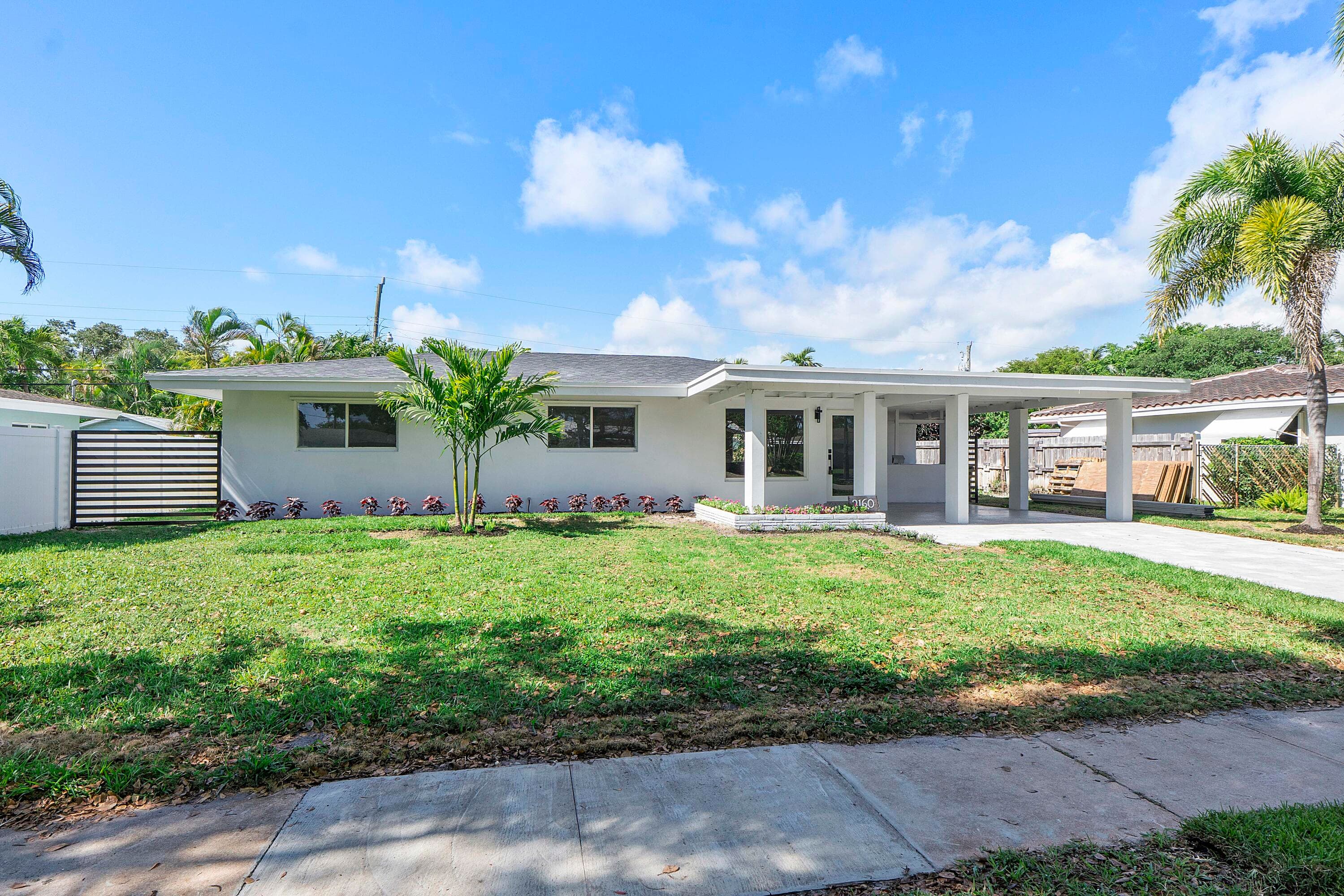 2160 NE 53rd Street, Fort Lauderdale, FL 33308 — photo 3 of 40
