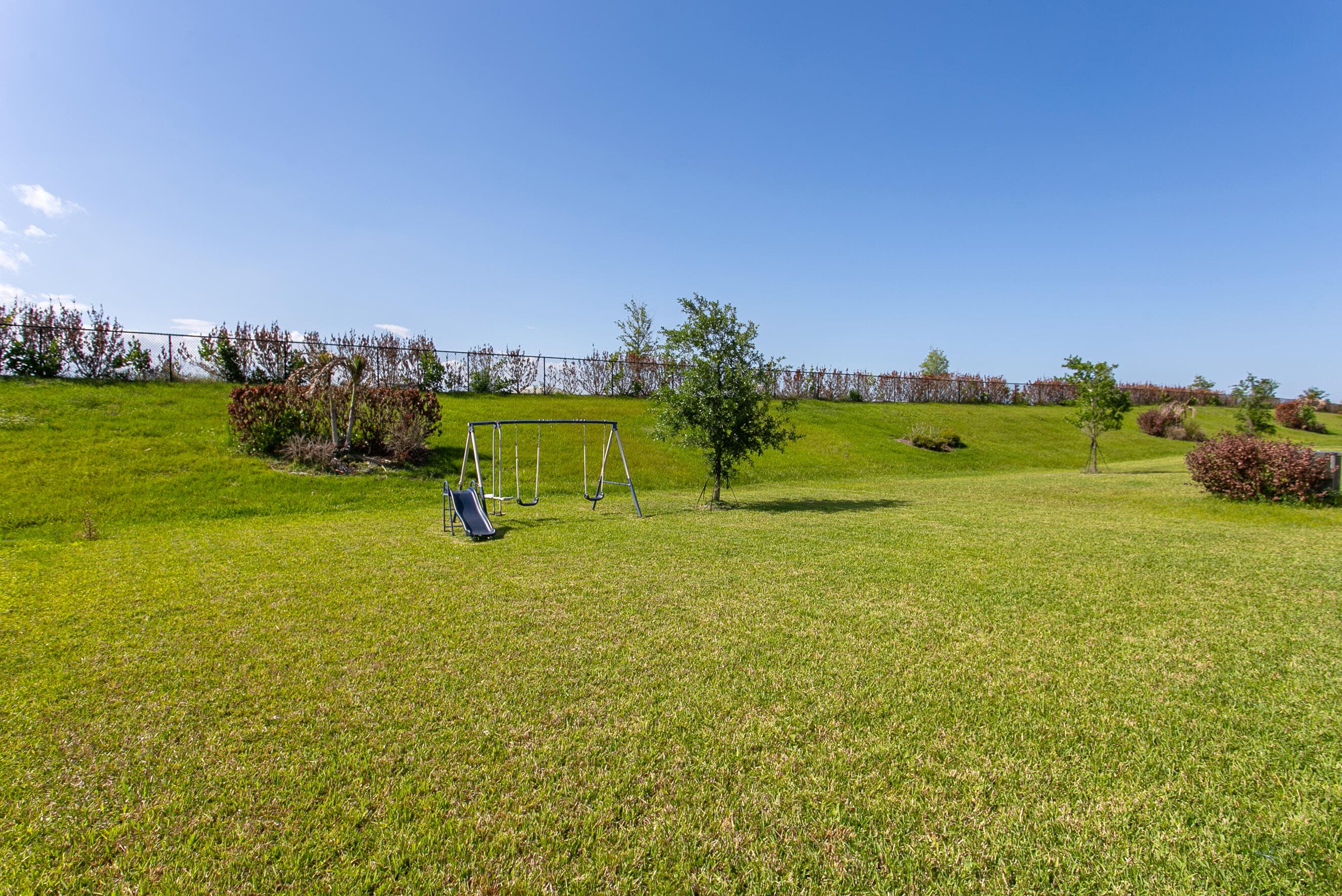 10930 SW Vasari Way, Port St. Lucie, FL 34987 — photo 28 of 41