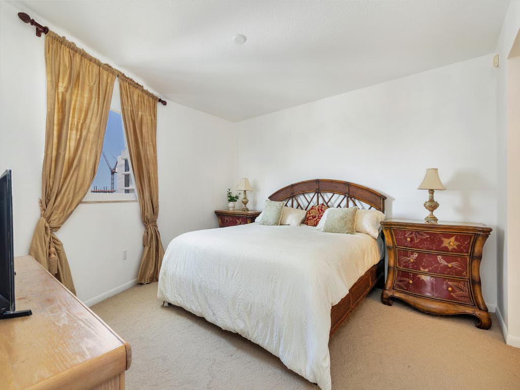 1551 N Flagler Drive 903, West Palm Beach, FL 33401 — photo 10 of 28