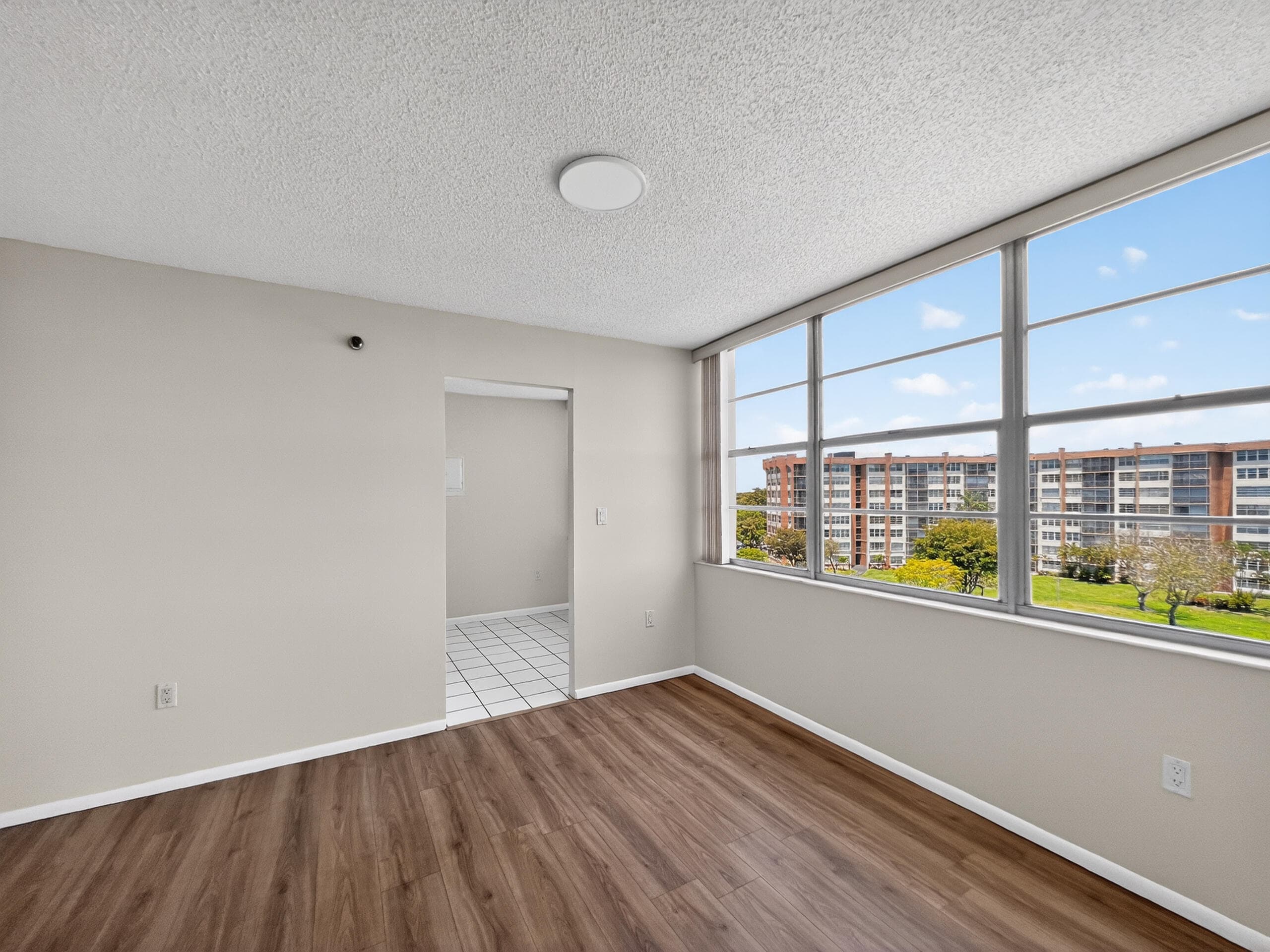 1200 Saint Charles Place 619, Pembroke Pines, FL 33026 — photo 17 of 55