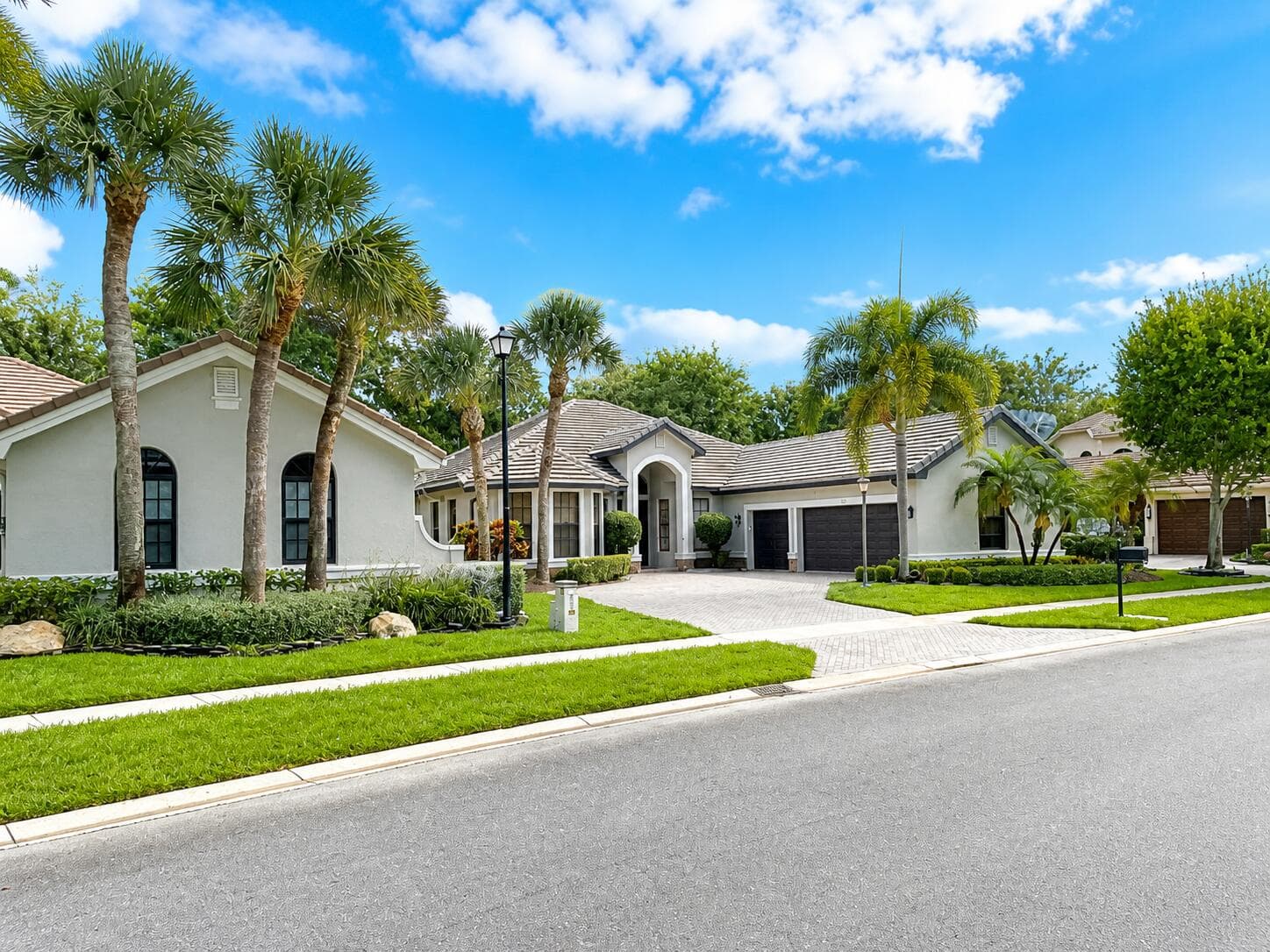 10295 Trianon Place, Wellington, FL 33449 — photo 2 of 33