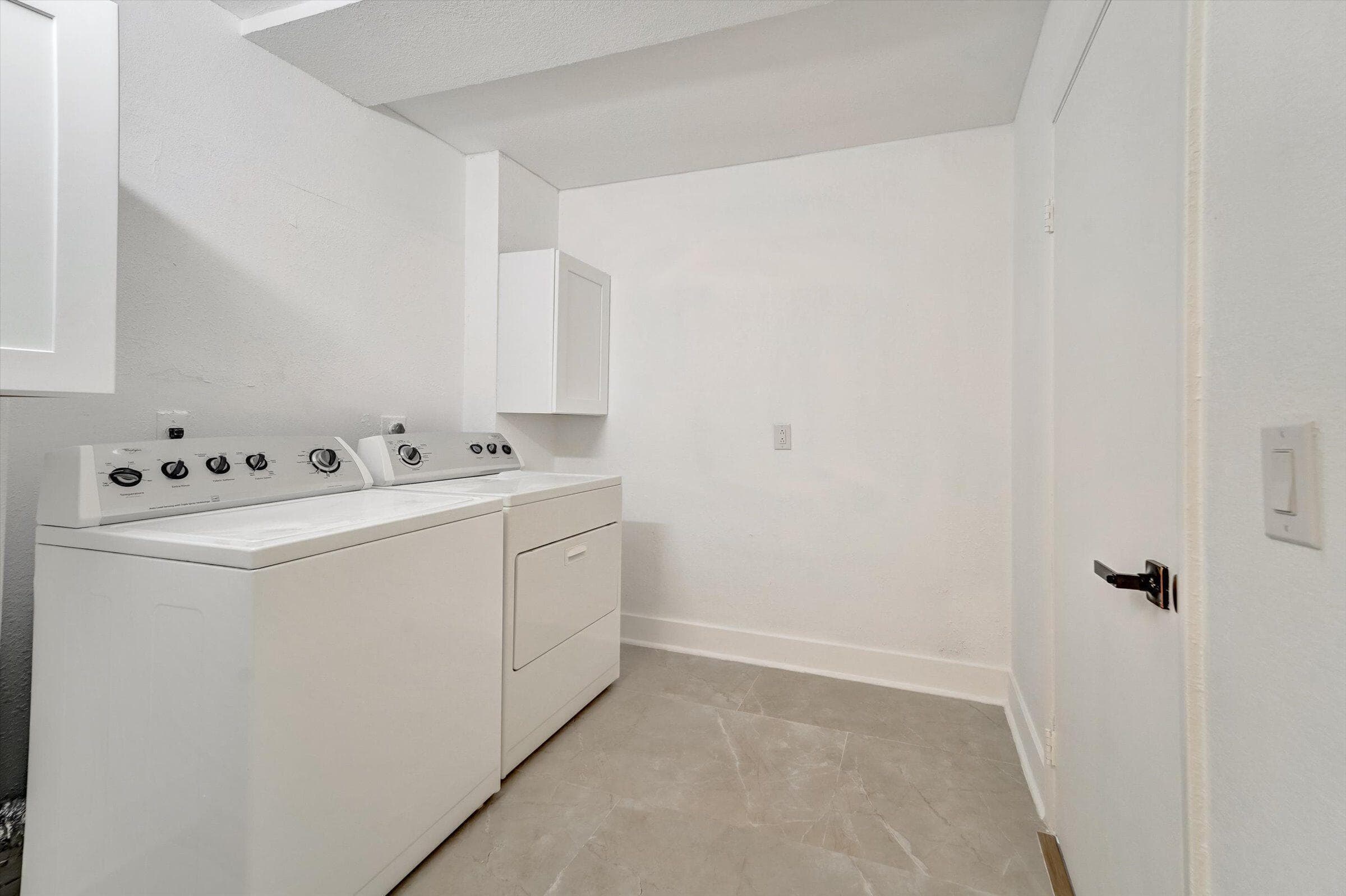 6181 Balboa Circle 303, Boca Raton, FL 33433 — photo 17 of 22
