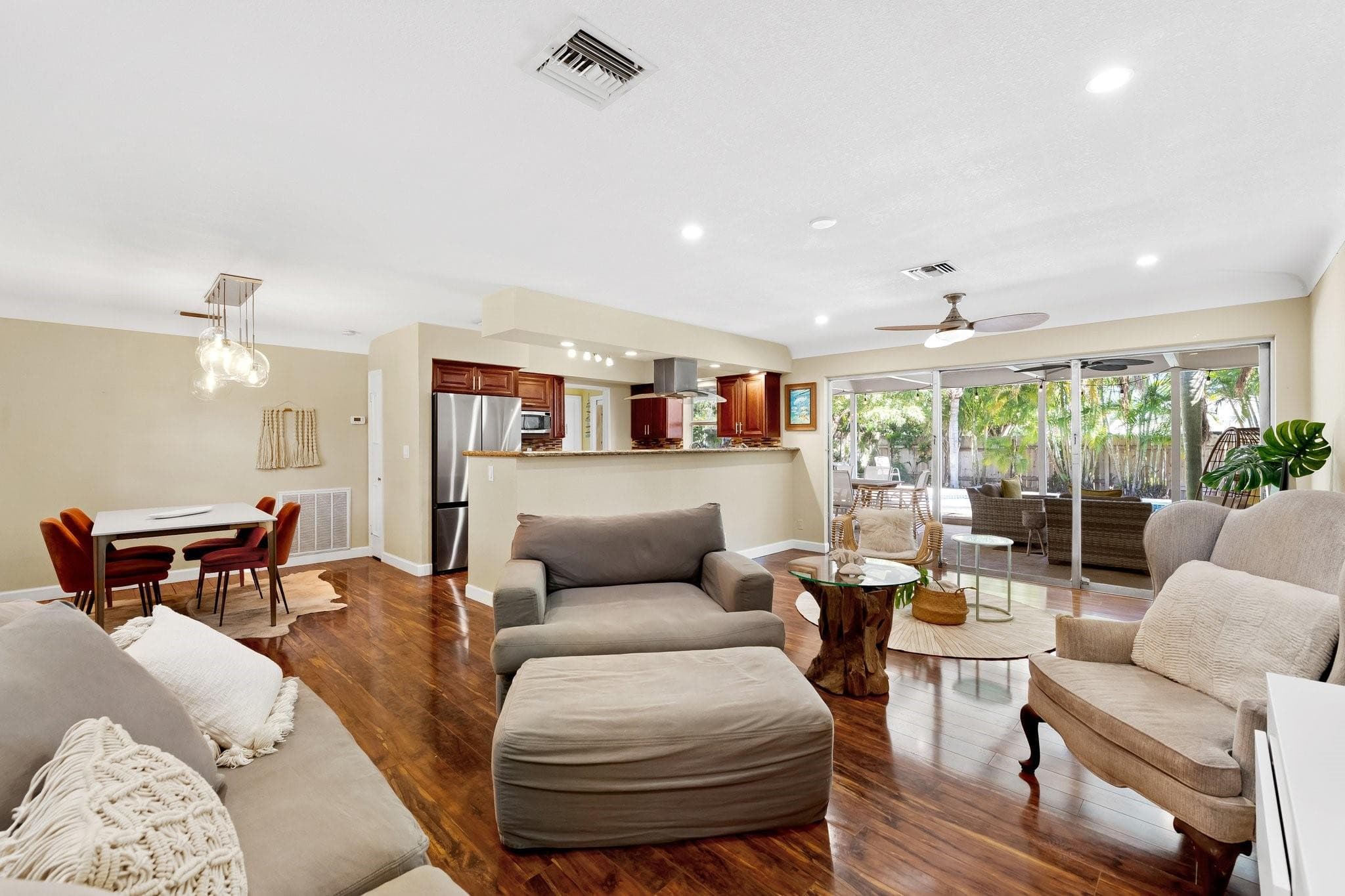806 SE 9th Avenue, Deerfield Beach, FL 33441 — photo 22 of 25