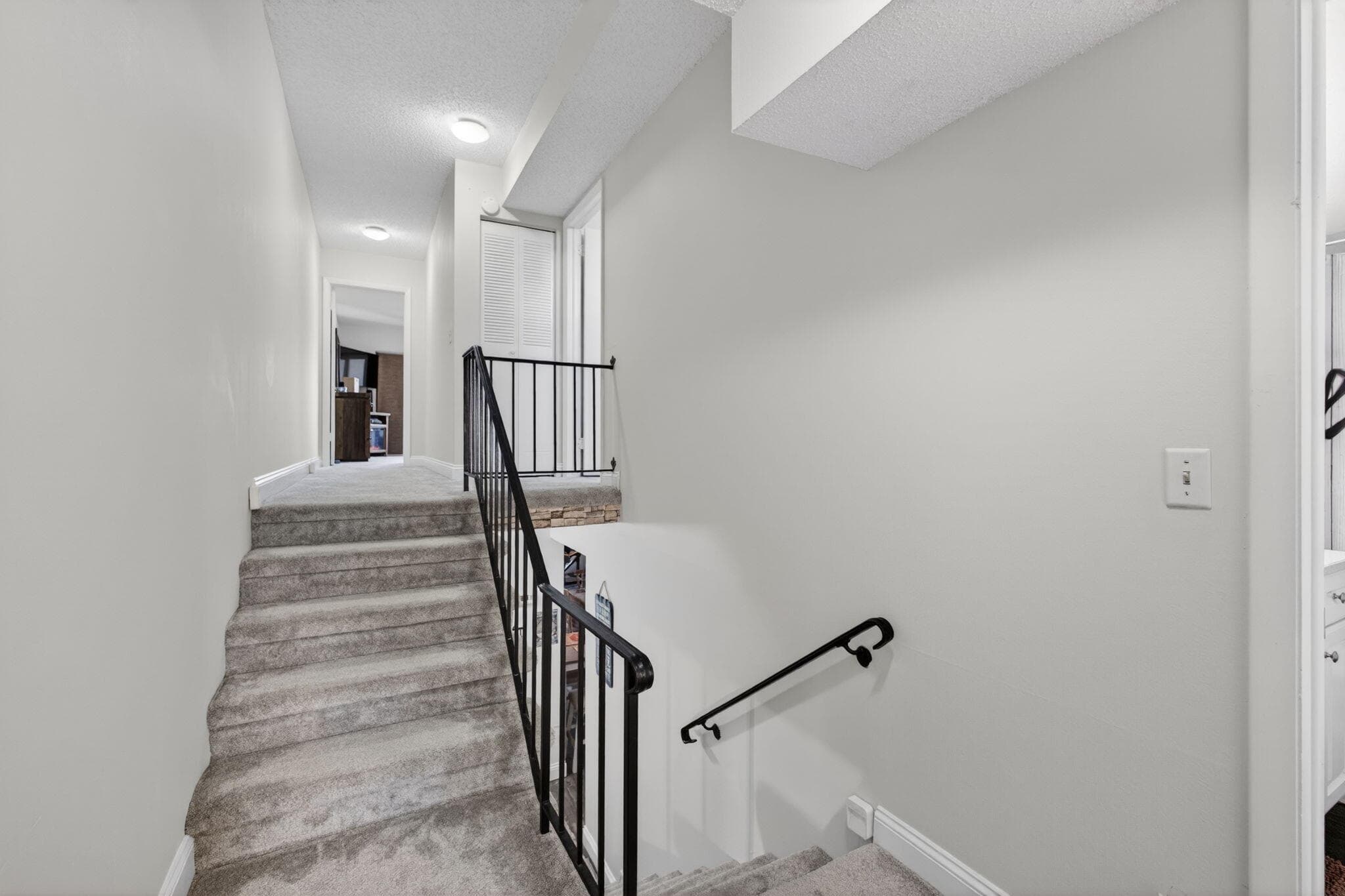 390 Golfview Road H, North Palm Beach, FL 33408 — photo 13 of 35