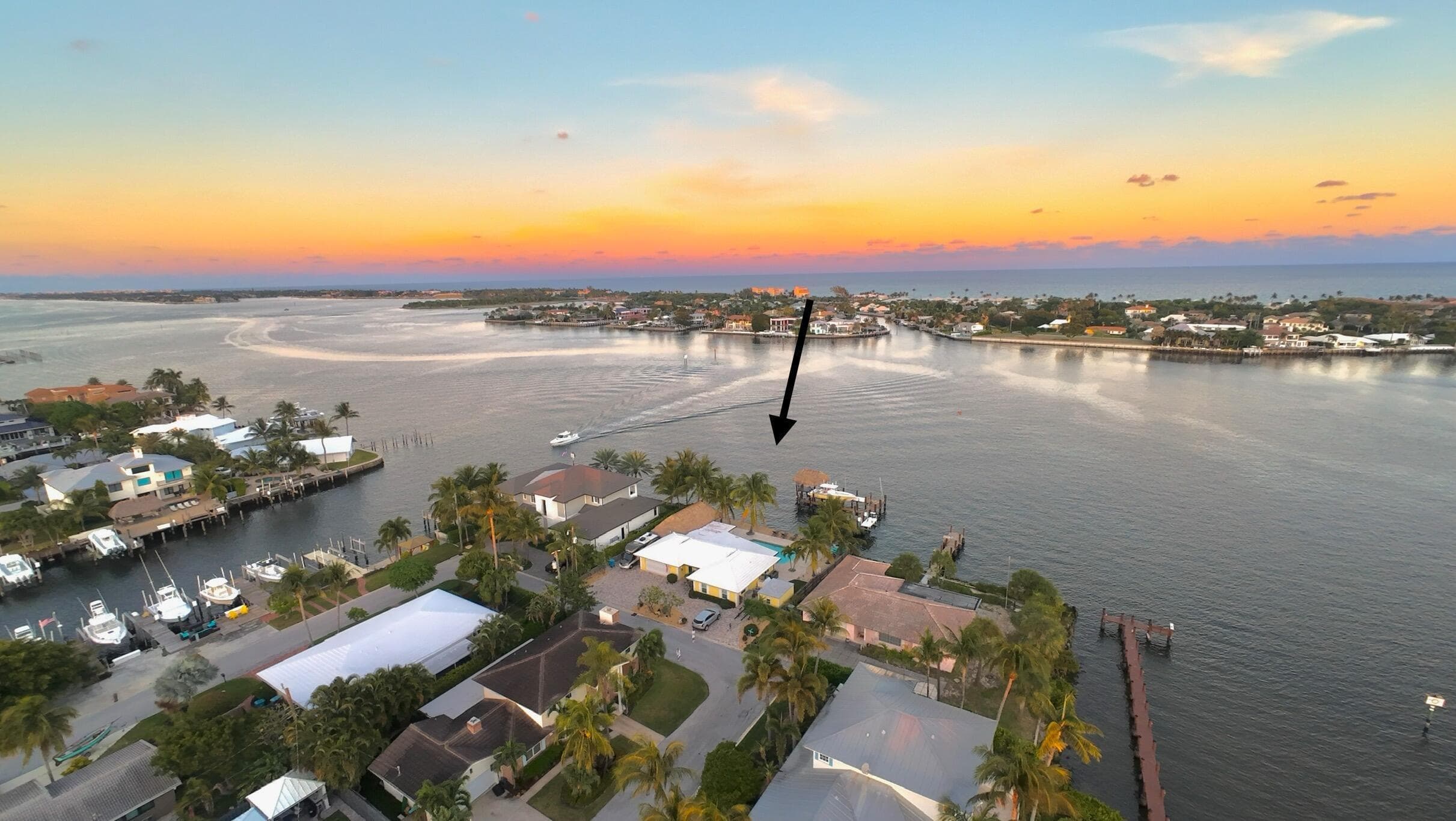 844 East Drive, Boynton Beach, FL 33435 — photo 1 of 37