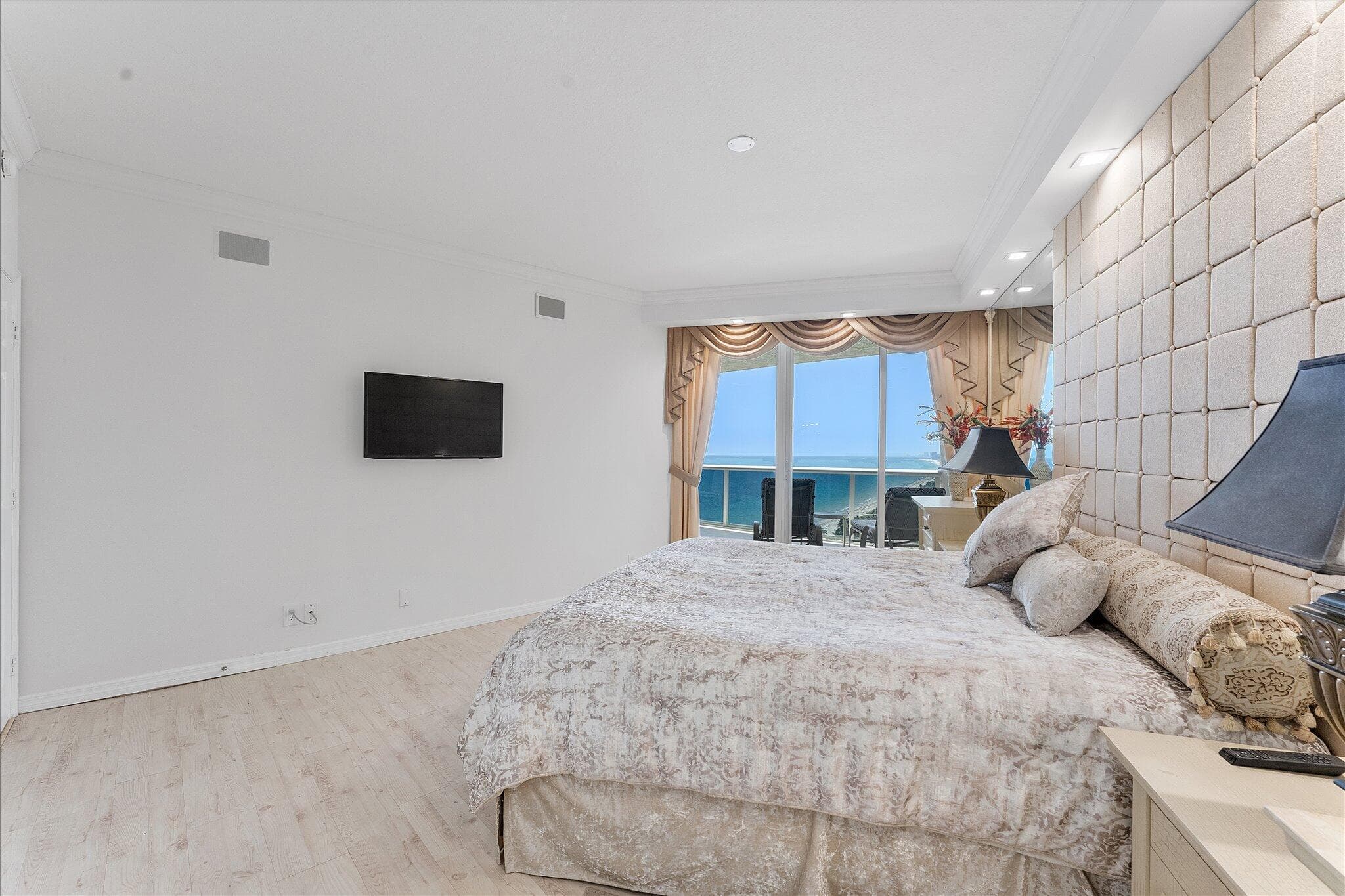 3200 N Ocean Boulevard 2106, Fort Lauderdale, FL 33308 — photo 16 of 35