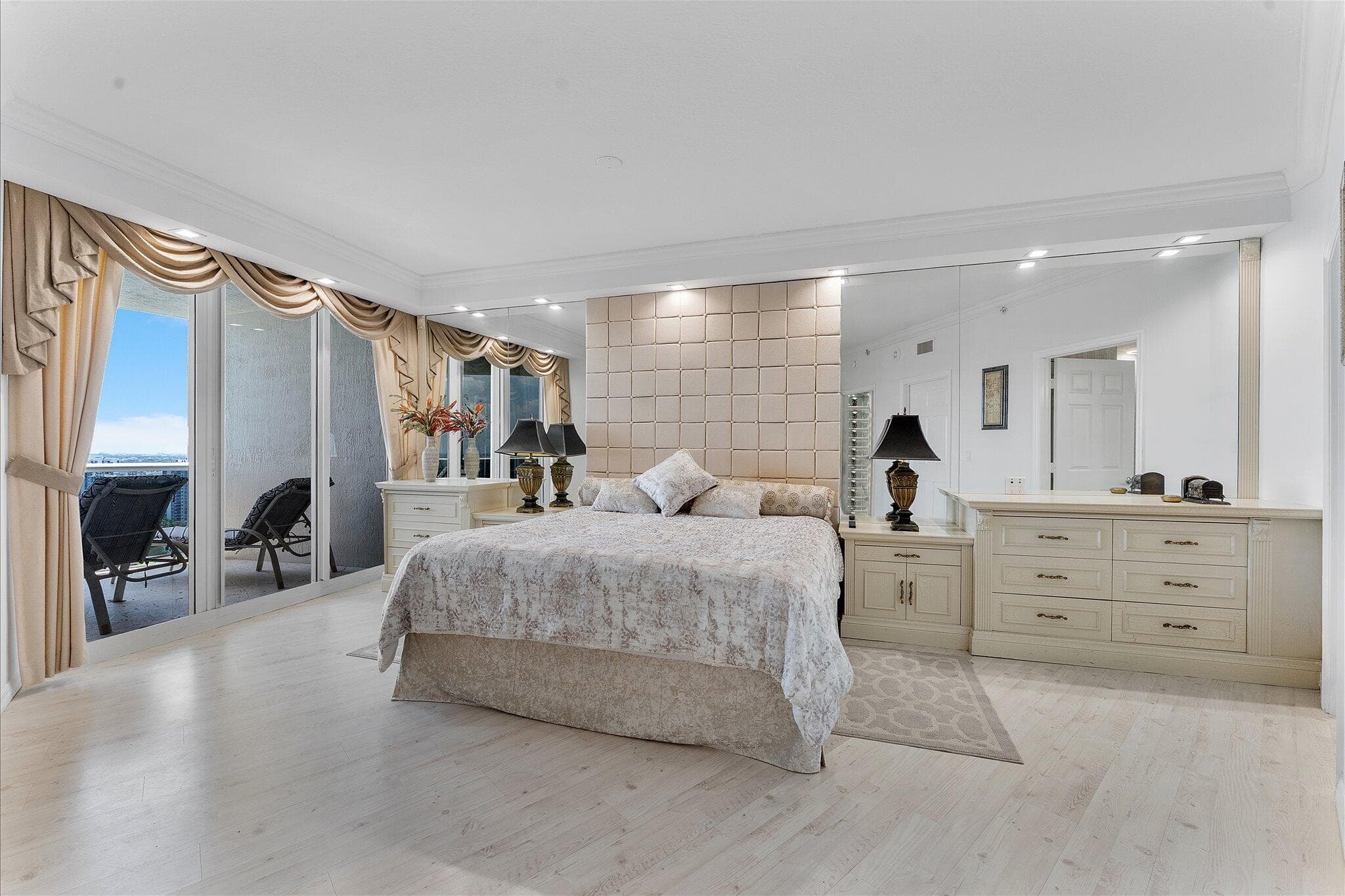 3200 N Ocean Boulevard 2106, Fort Lauderdale, FL 33308 — photo 17 of 35
