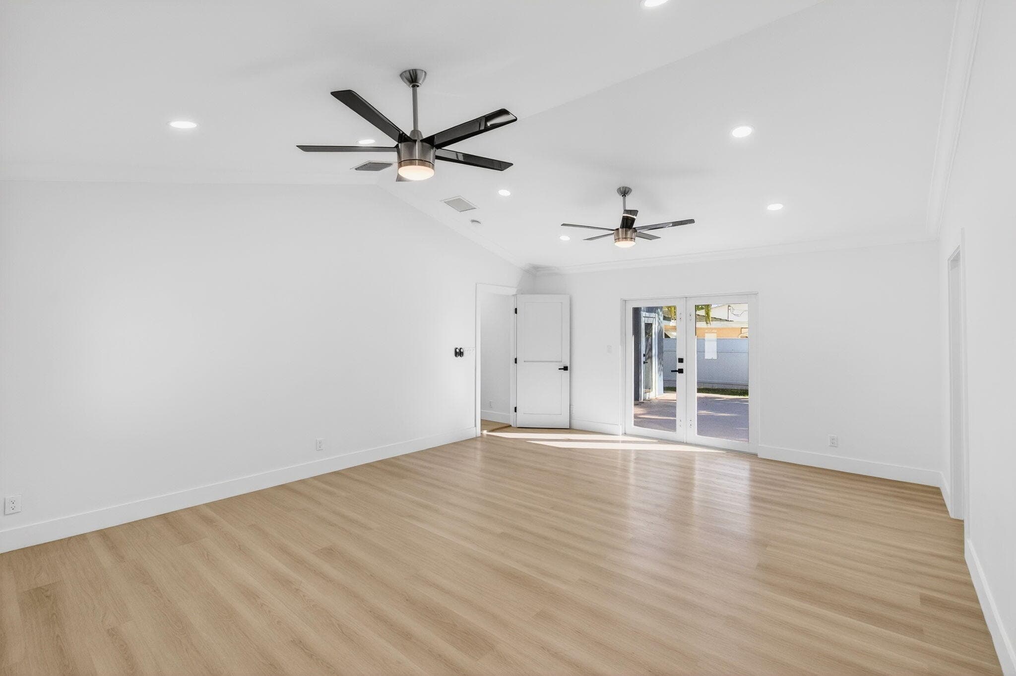 360 SW 2nd Street, Boca Raton, FL 33432 — photo 33 of 100