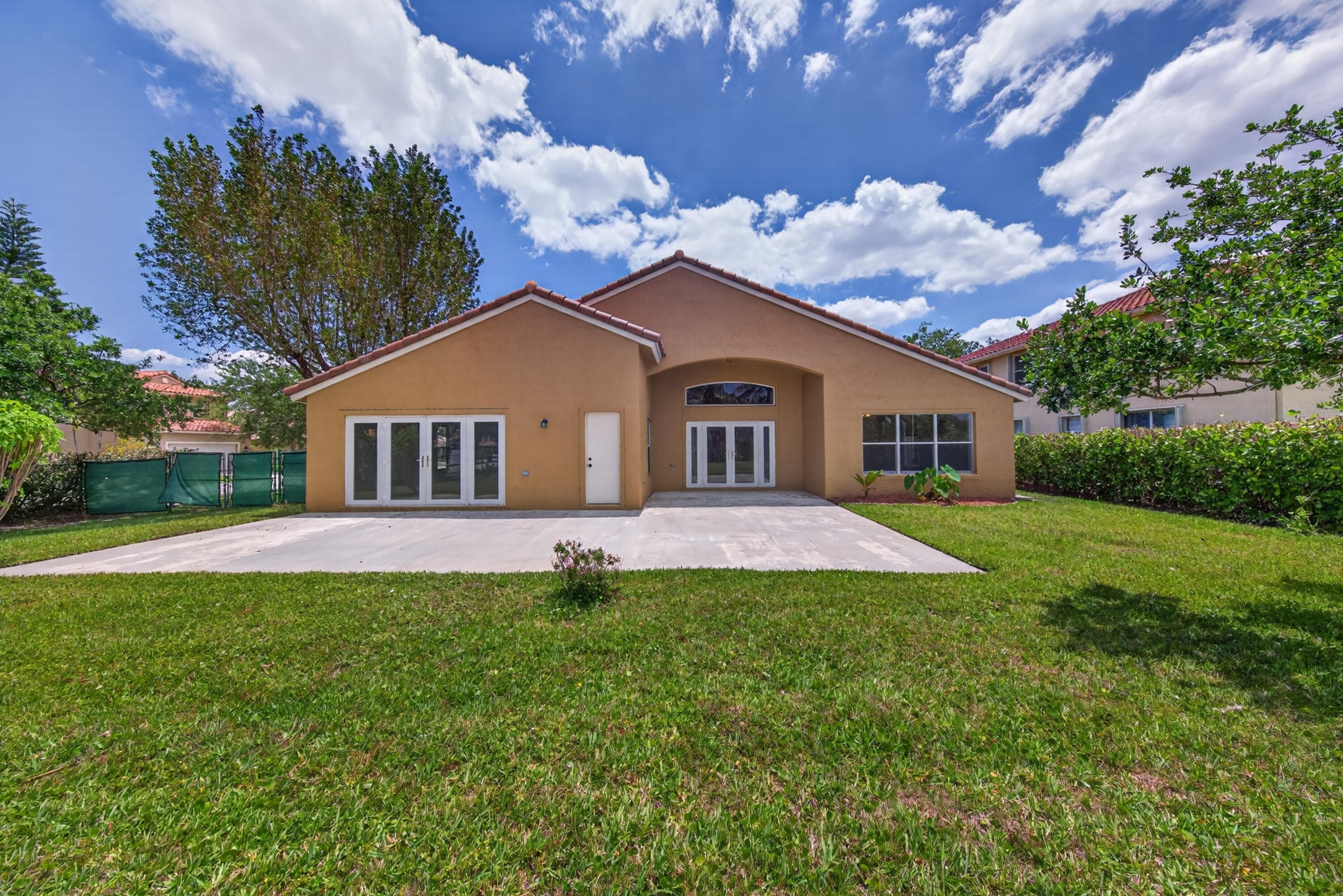 19111 SW 8th Street, Pembroke Pines, FL 33029 — photo 12 of 52