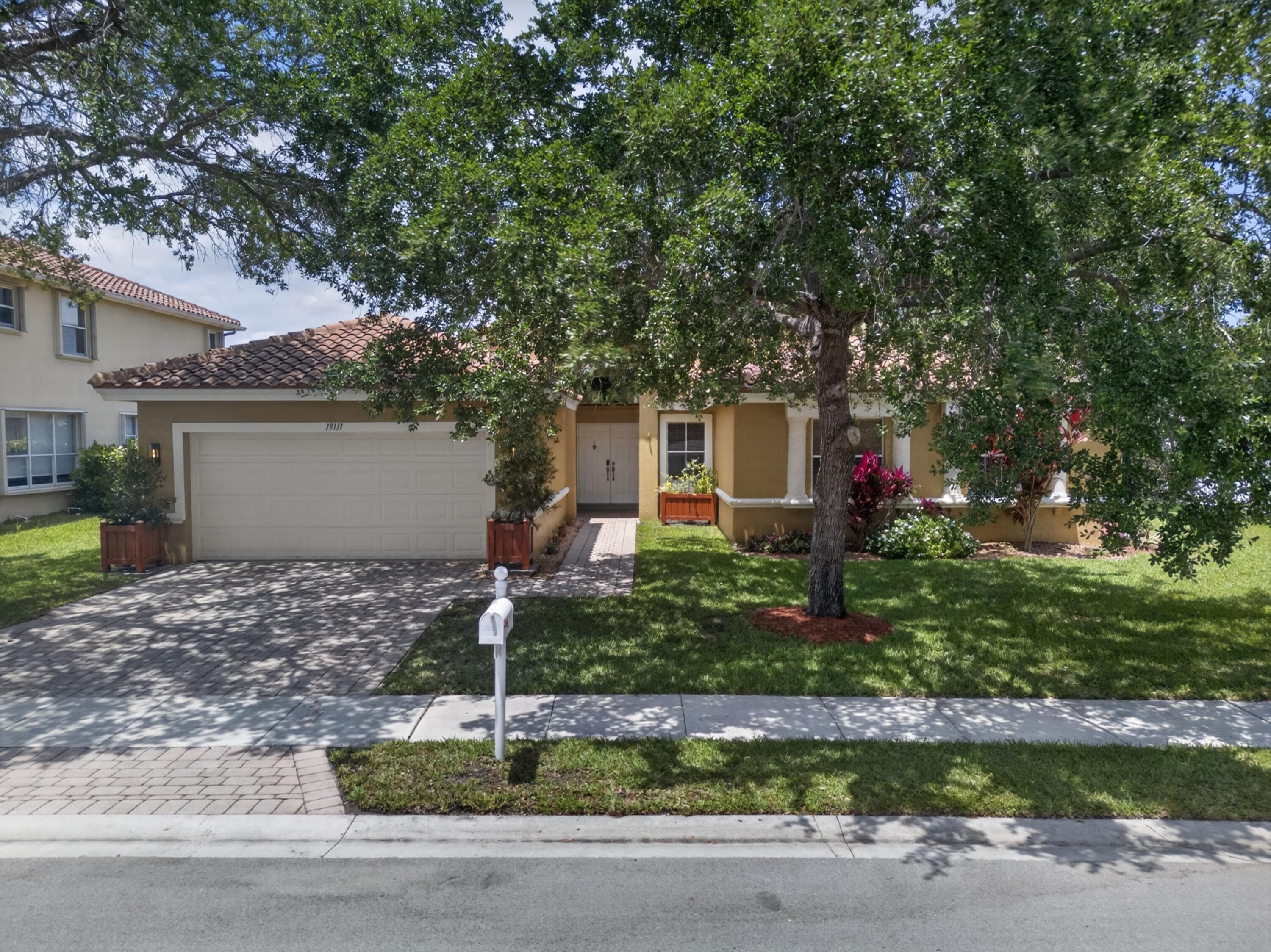 19111 SW 8th Street, Pembroke Pines, FL 33029 — photo 46 of 52
