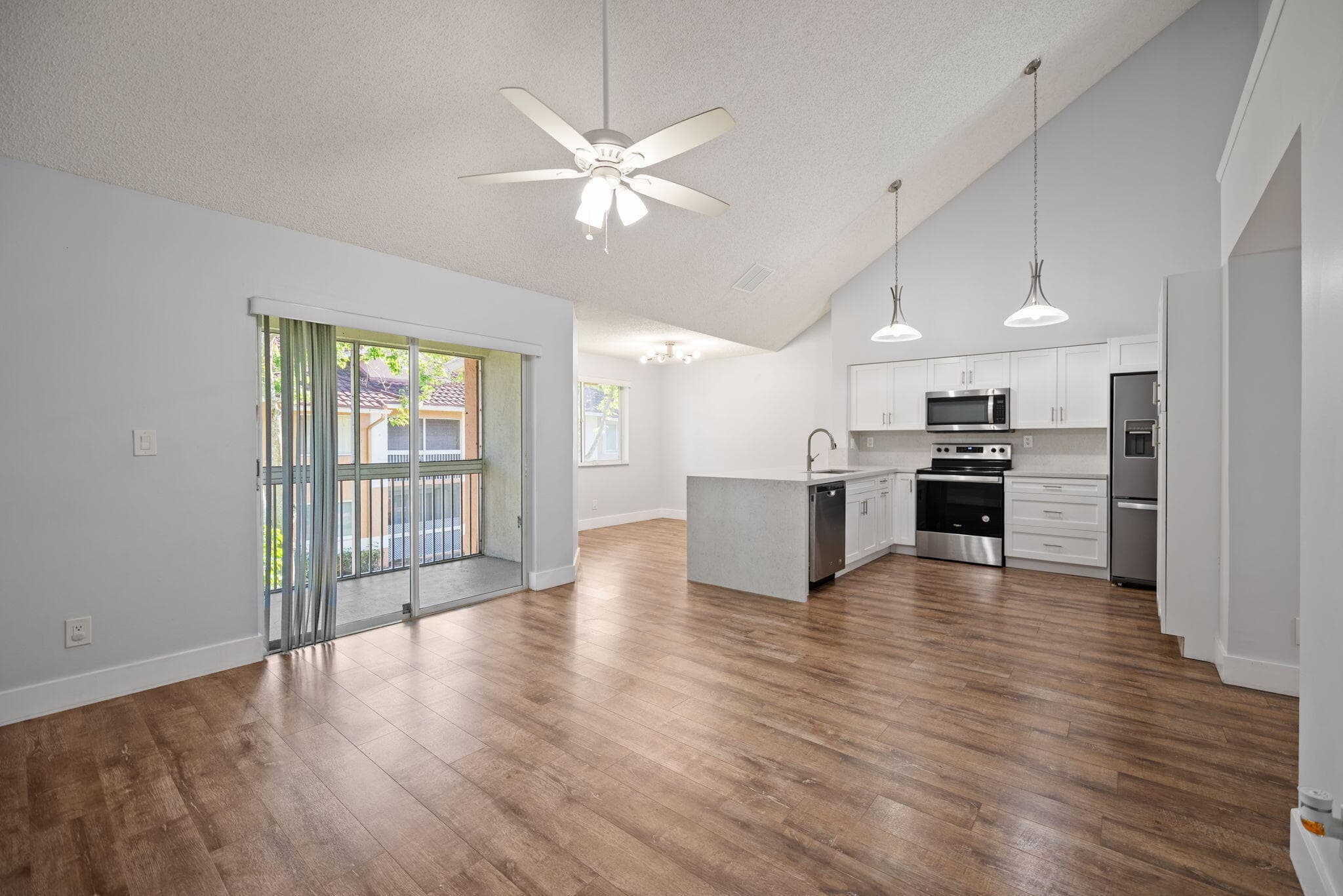 832 NW 92nd Avenue, Plantation, FL 33324 — photo 7 of 24