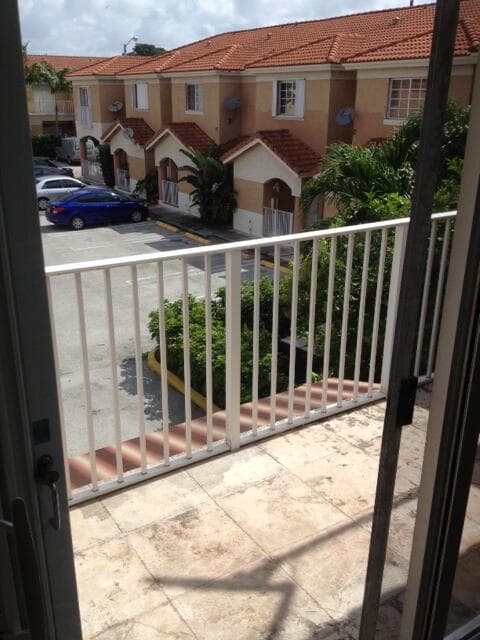229 E 3rd Street 2, Hialeah, FL 33010 — photo 6 of 10