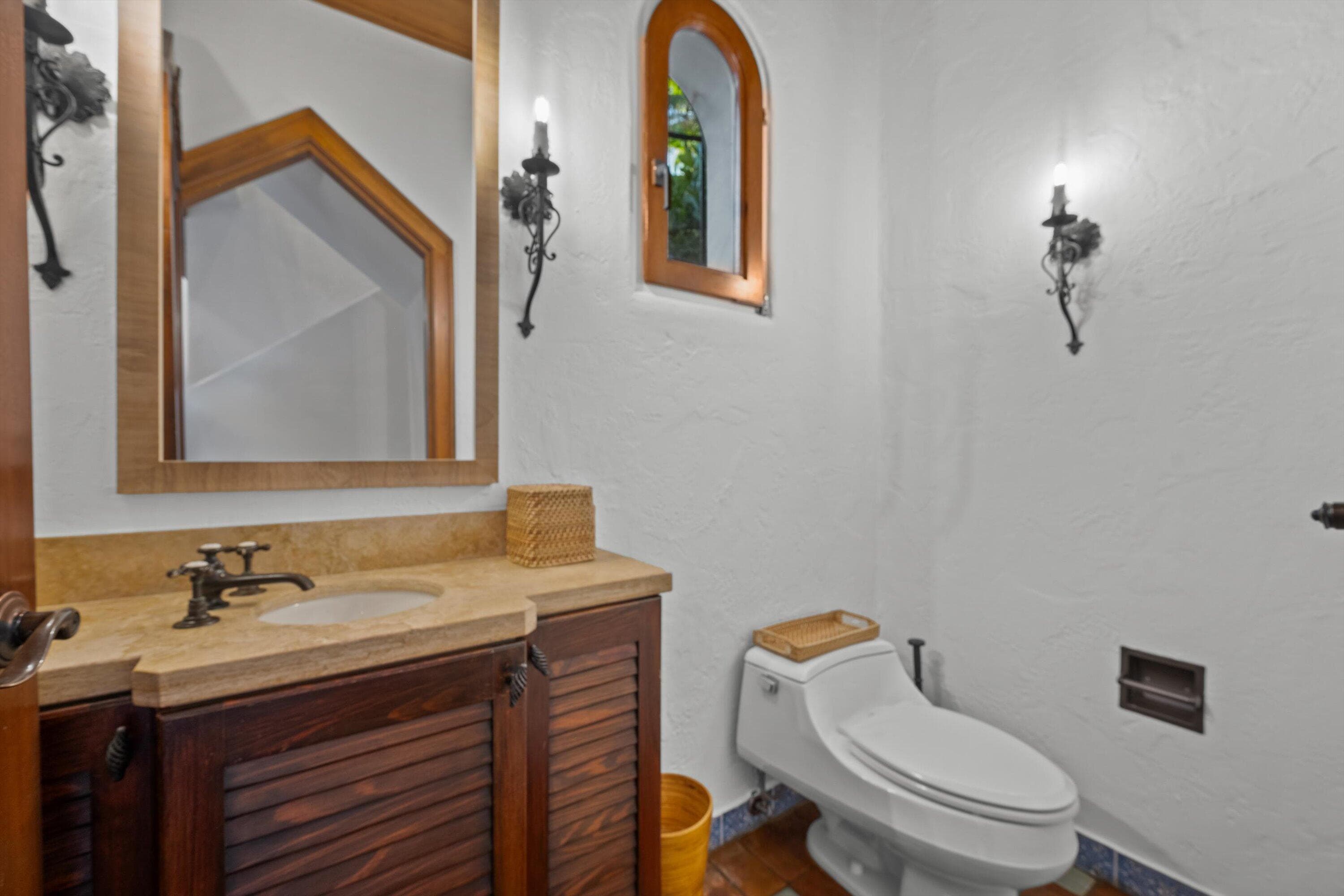 240 N Ocean Boulevard, Palm Beach, FL 33480 — photo 9 of 51