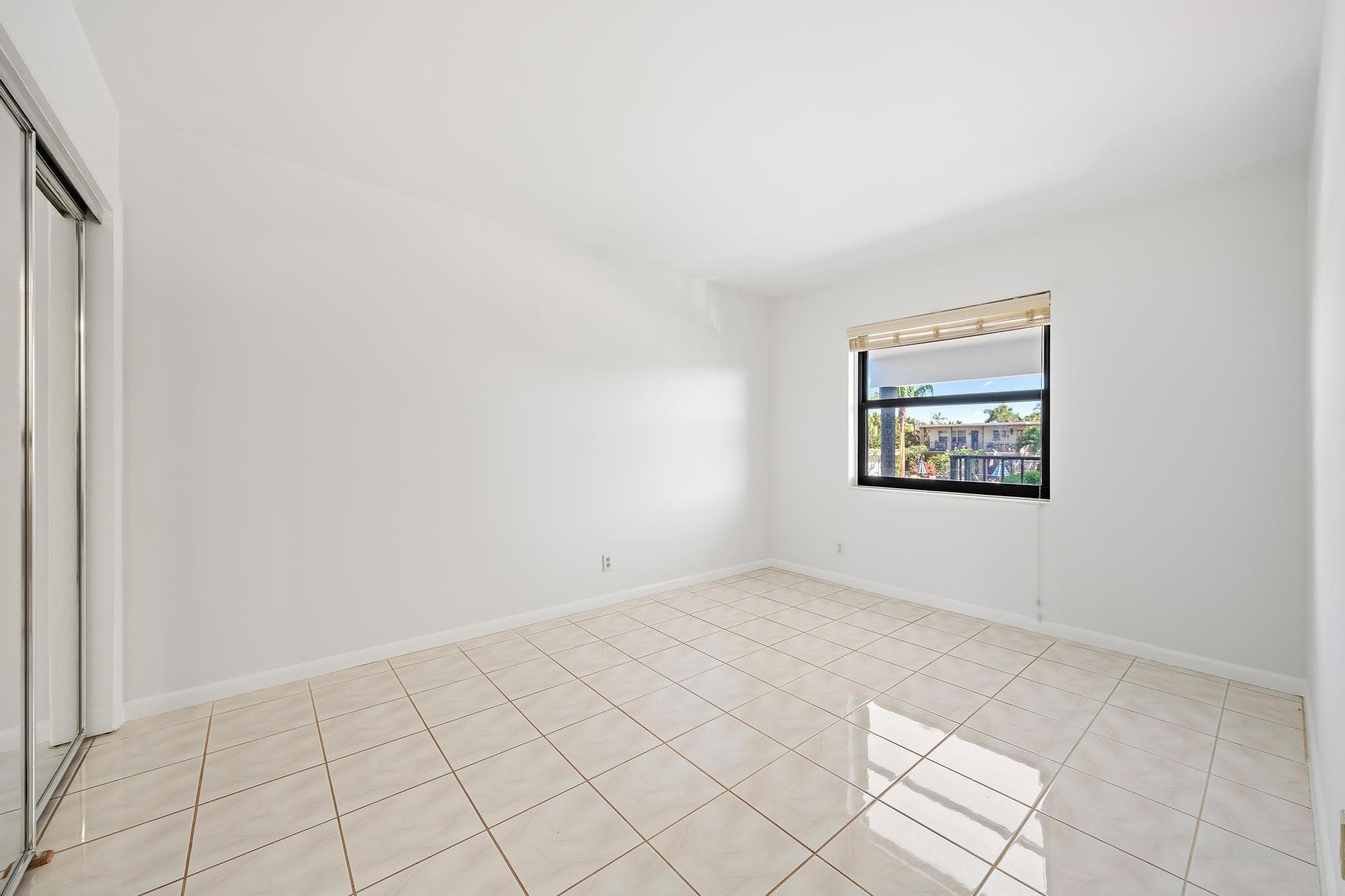 300 Inlet Way 3, Palm Beach Shores, FL 33404 — photo 8 of 16