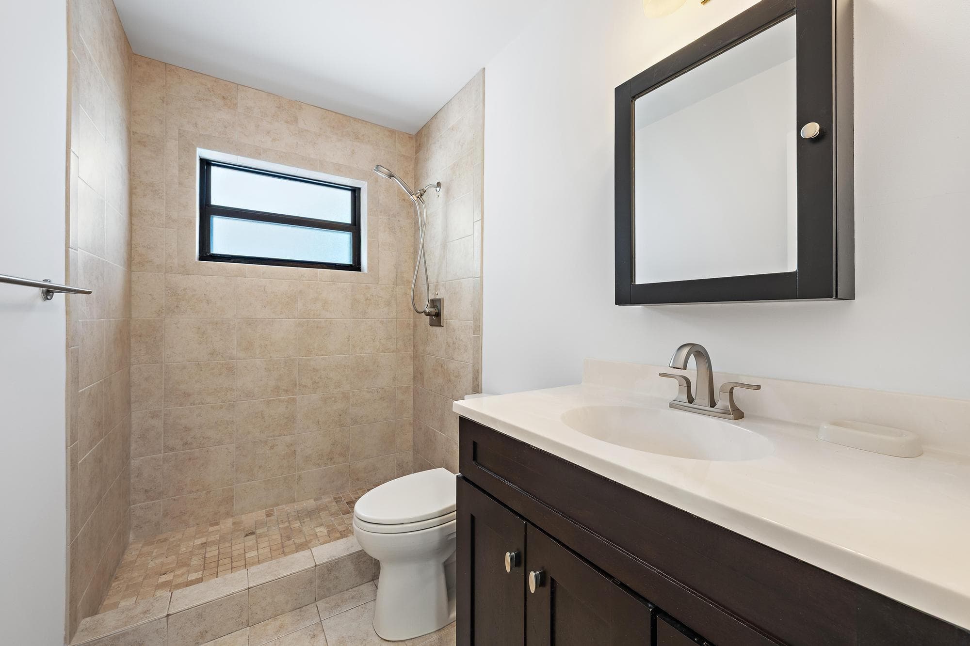 300 Inlet Way 3, Palm Beach Shores, FL 33404 — photo 10 of 16