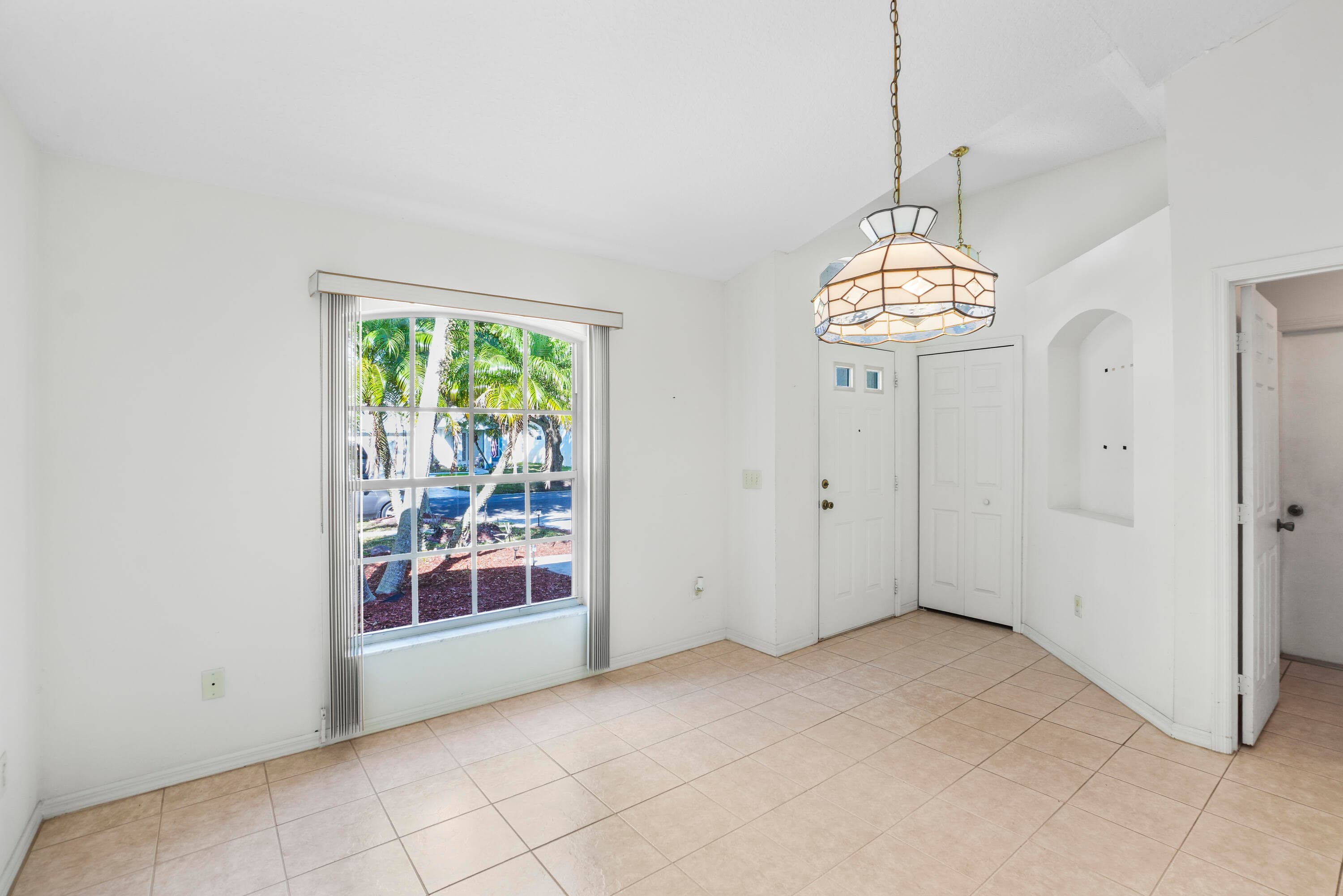 8238 Maidencane Place, Port St. Lucie, FL 34952 — photo 4 of 32