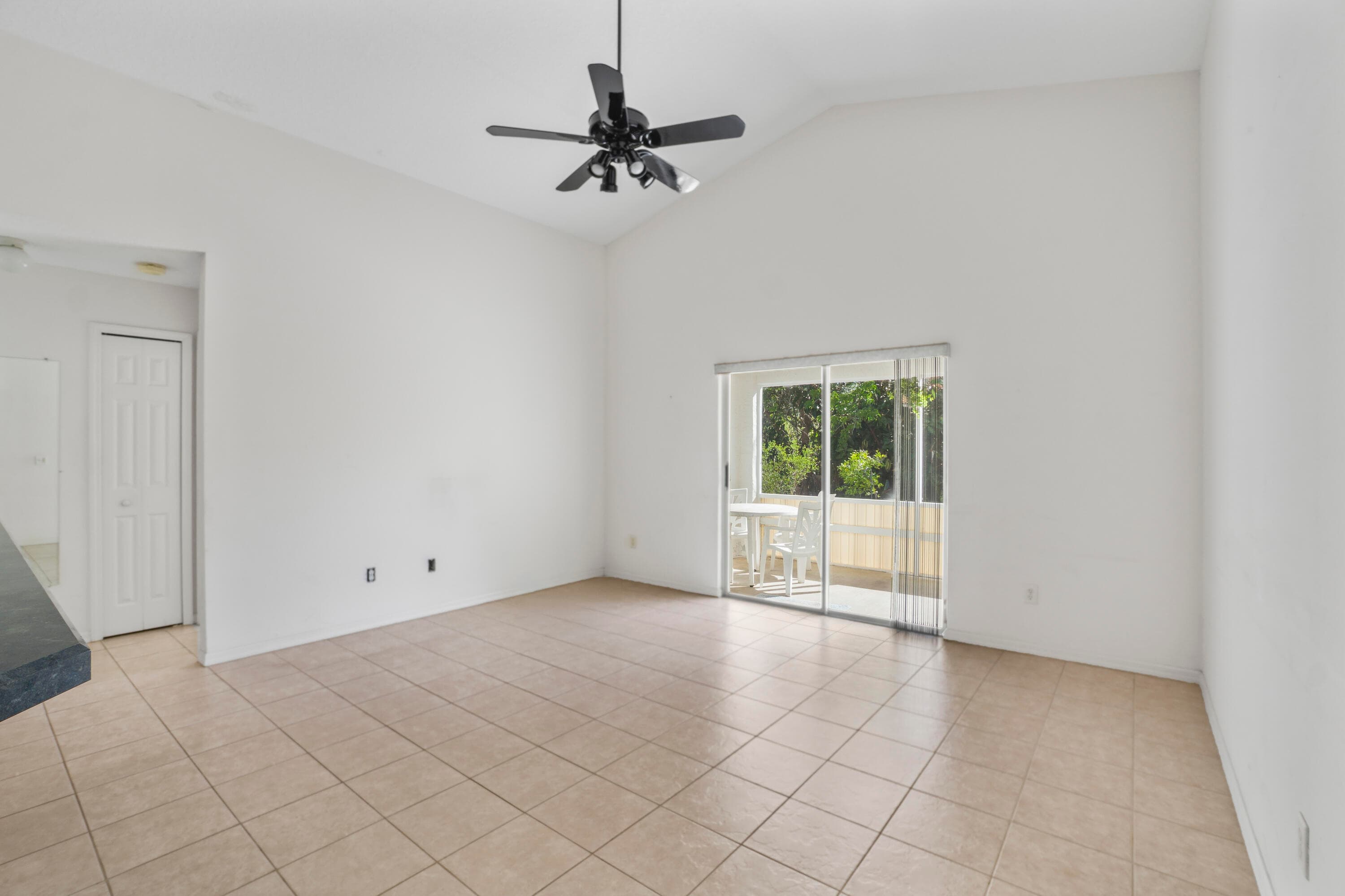 8238 Maidencane Place, Port St. Lucie, FL 34952 — photo 10 of 32