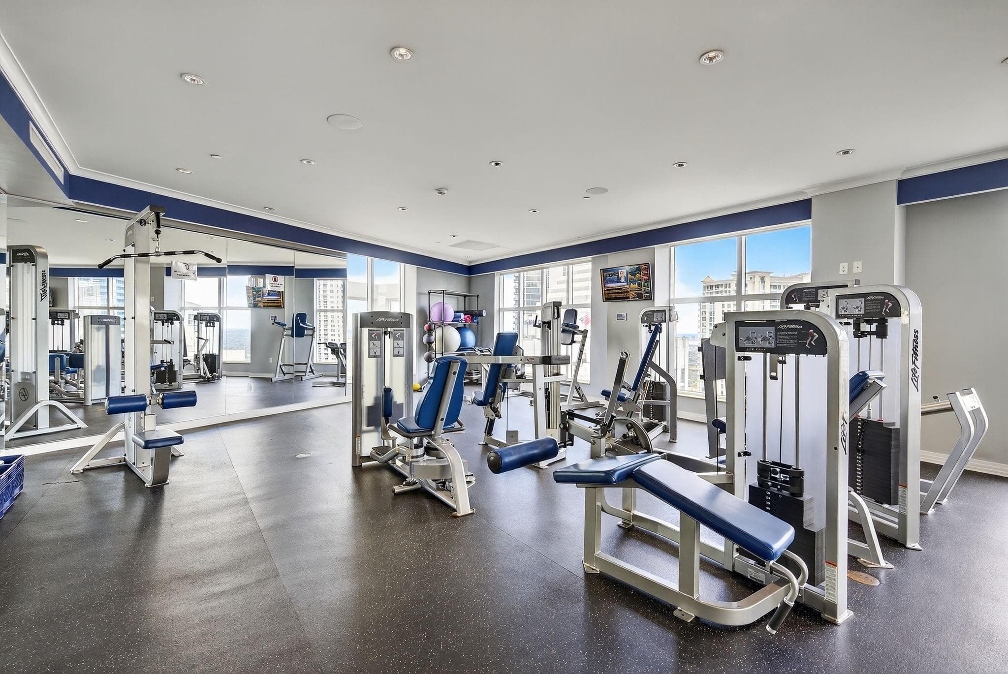 350 SE 2nd Street 1030, Fort Lauderdale, FL 33301 — photo 29 of 35