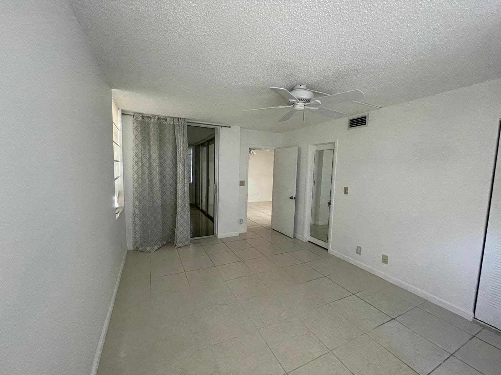 1811 Sabal Palm Drive 303, Davie, FL 33324 — photo 9 of 13