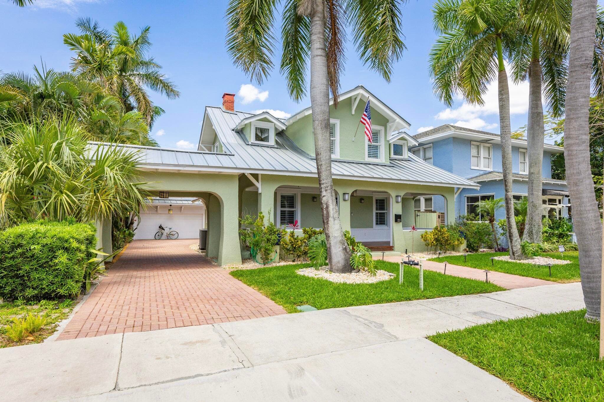 1605 Georgia Avenue, West Palm Beach, FL 33401 — photo 2 of 170