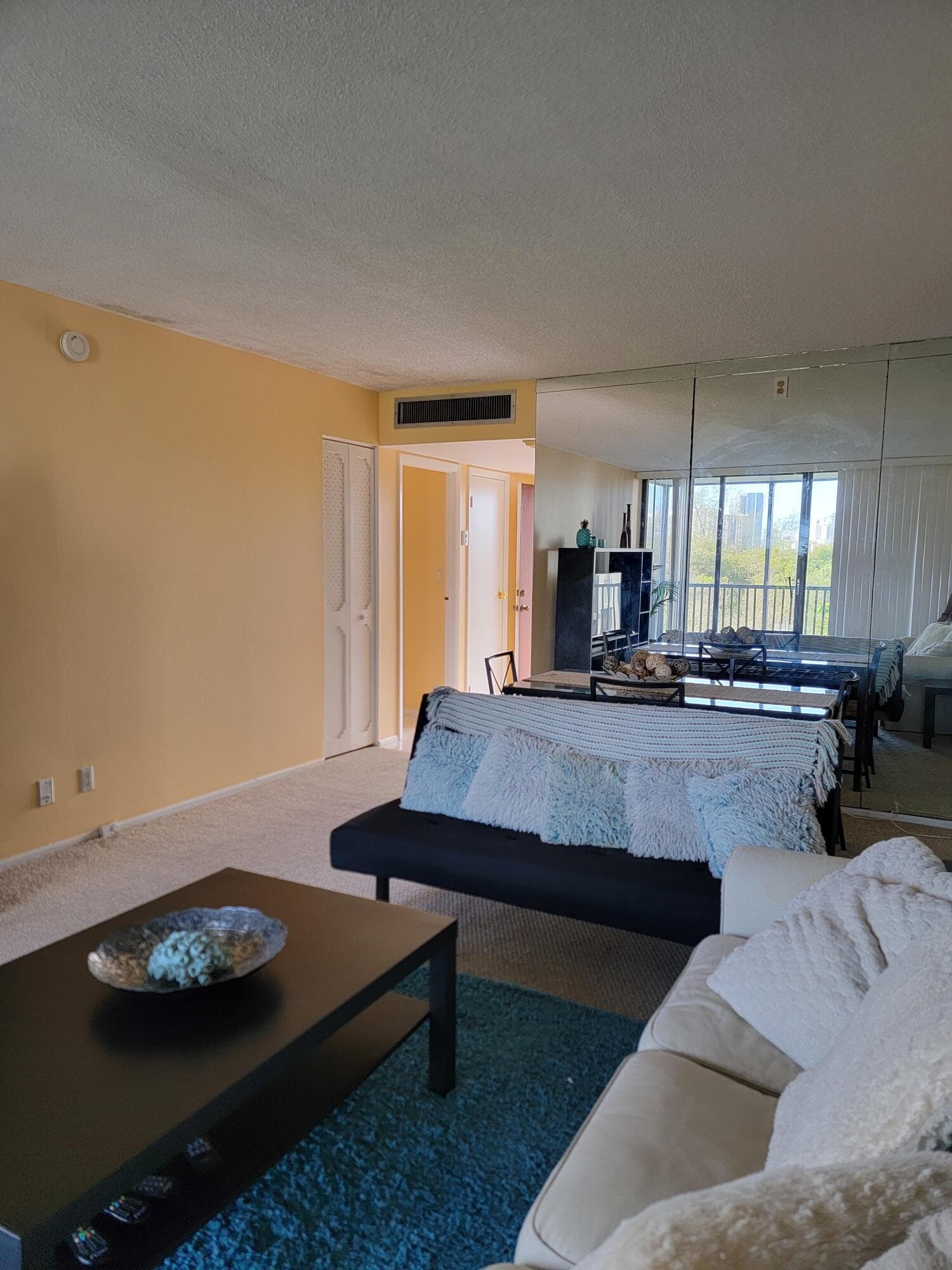 3301 N Country Club Drive 506, Aventura, FL 33180 — photo 17 of 32