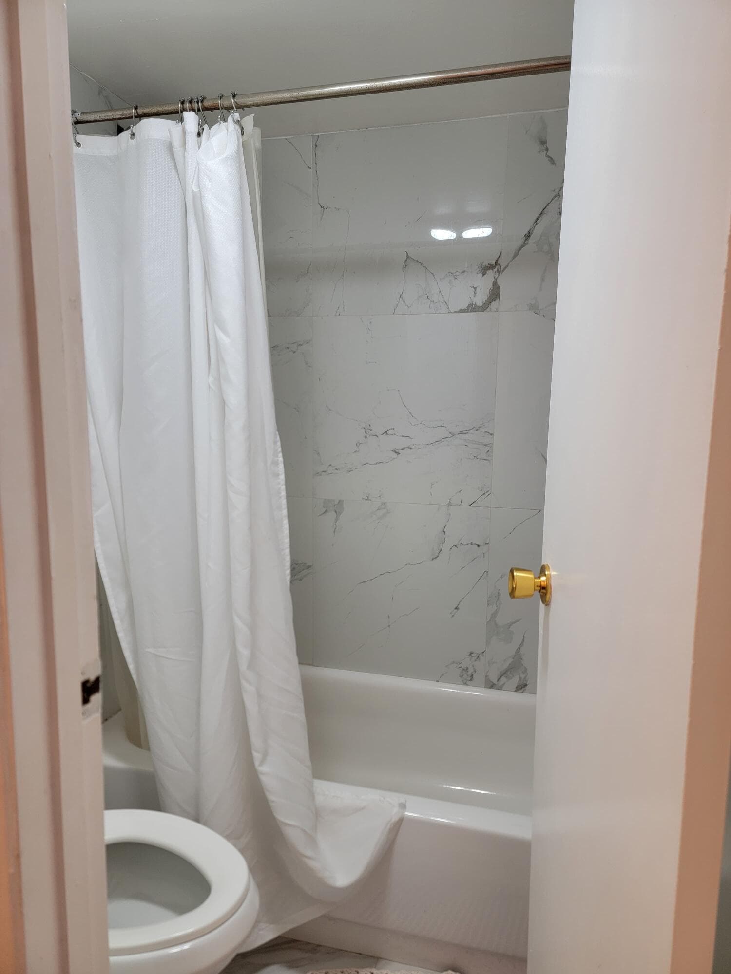 3301 N Country Club Drive 506, Aventura, FL 33180 — photo 24 of 32